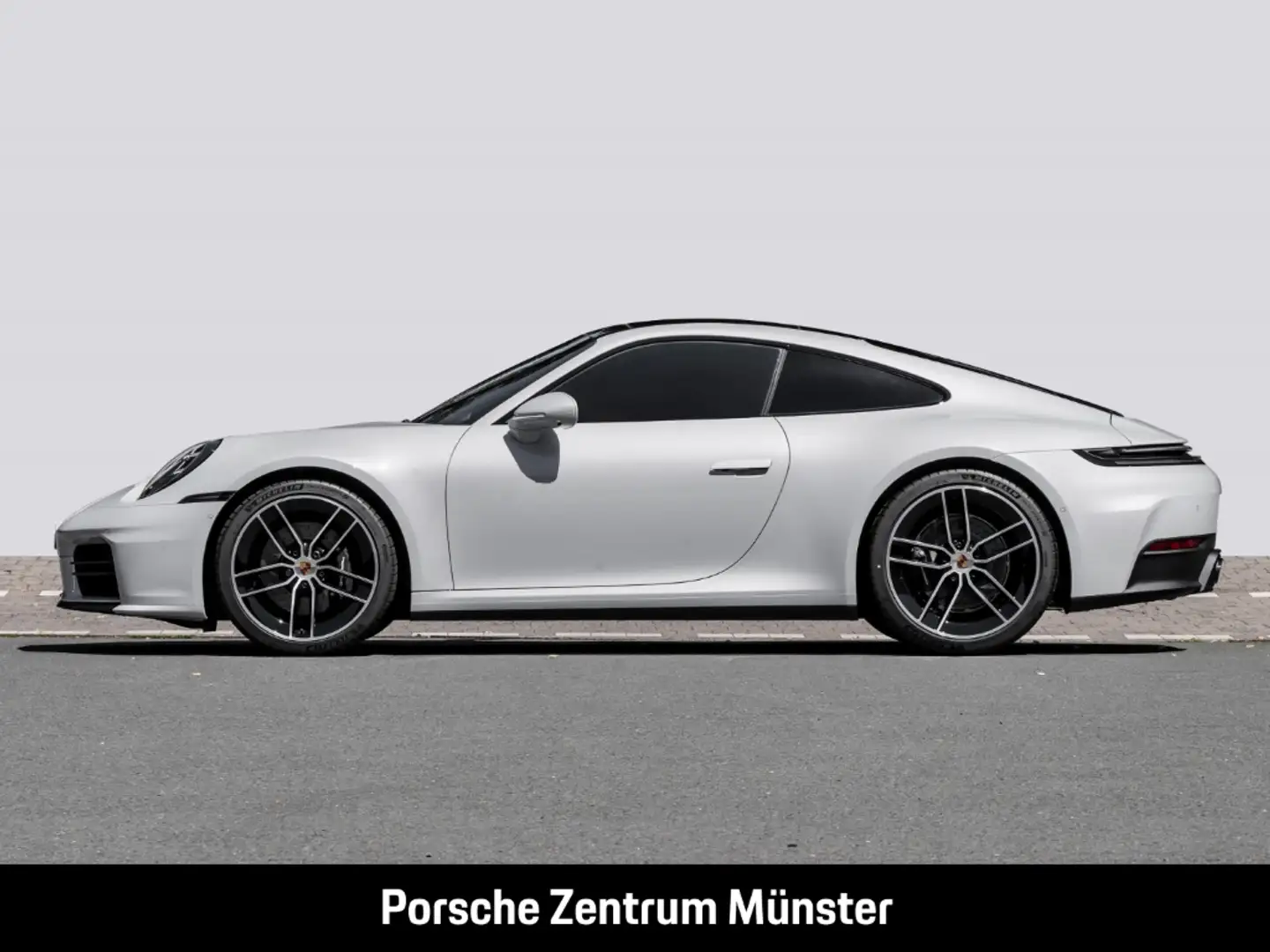 Porsche 992 911 Carrera Sportabgasanlage Rückfahrkamera Grau - 2