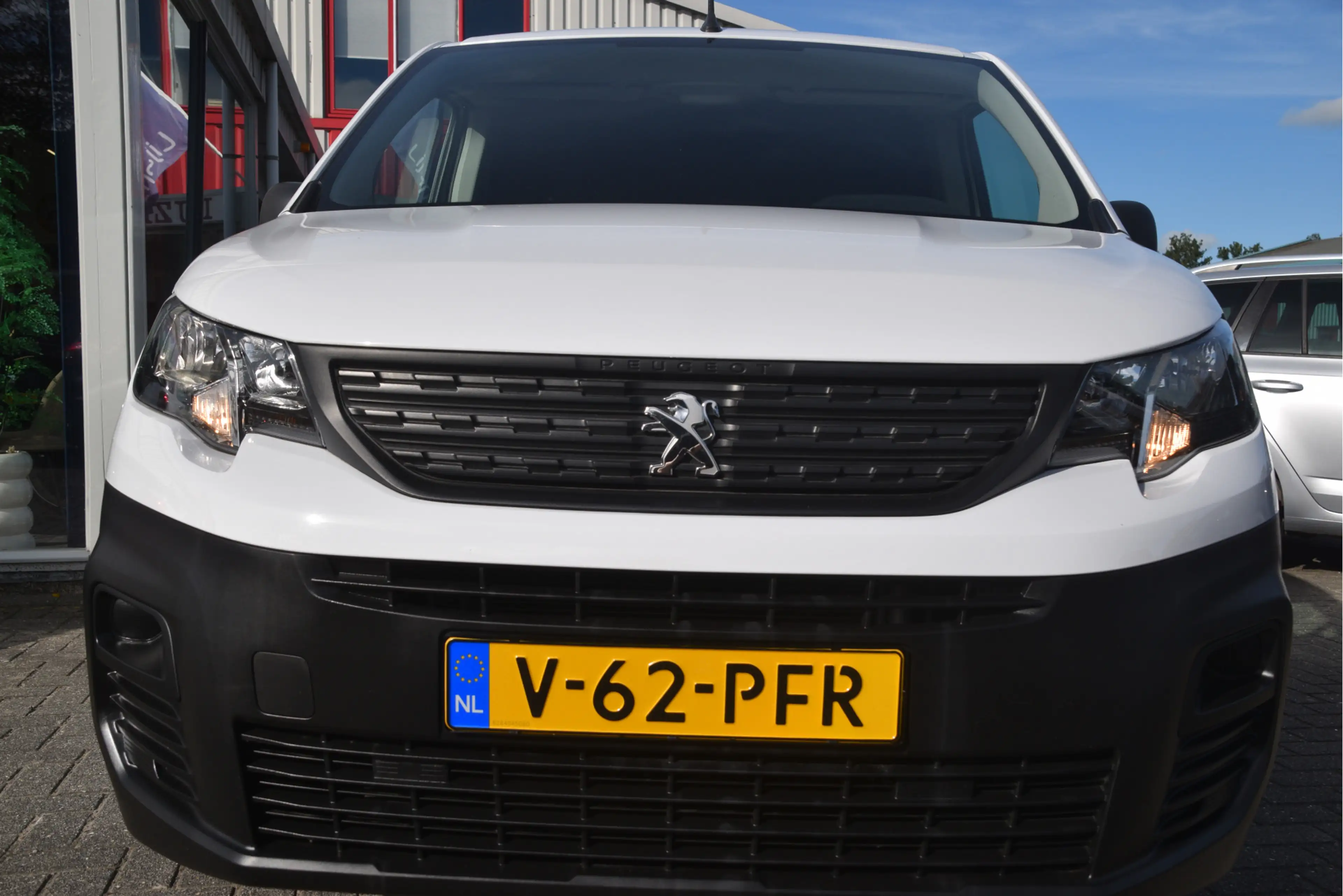 Peugeot Partner e-Partner Pro 50 kWh Soh 100% | Airco | Cruise | B — photo 9