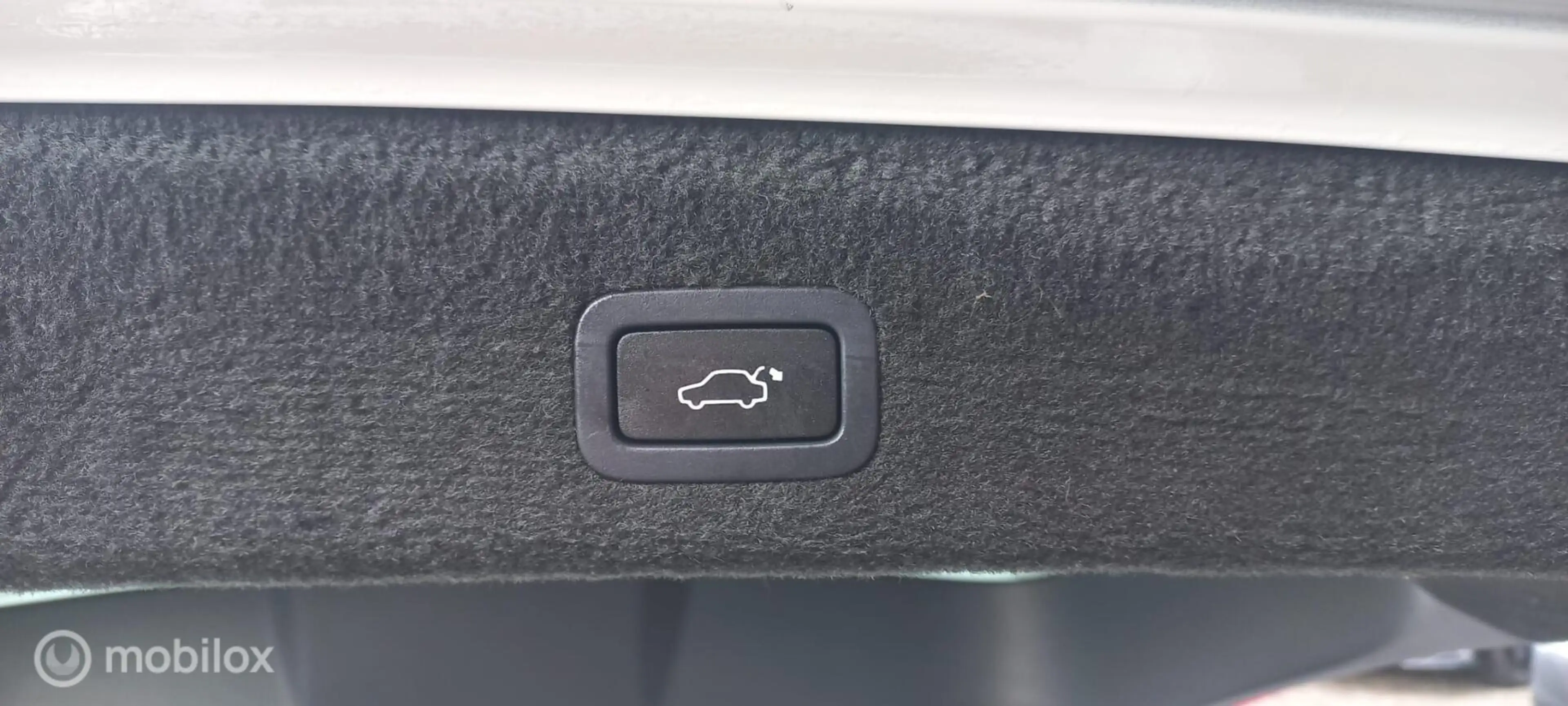 Volvo V70 3.0 T6 AWD R Design — photo 10