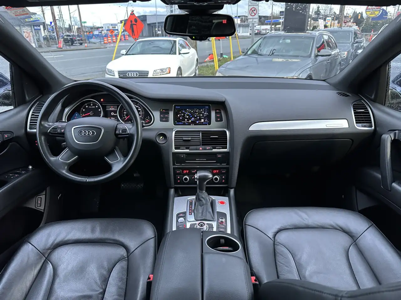 Audi Q7 снимка Audi Q7