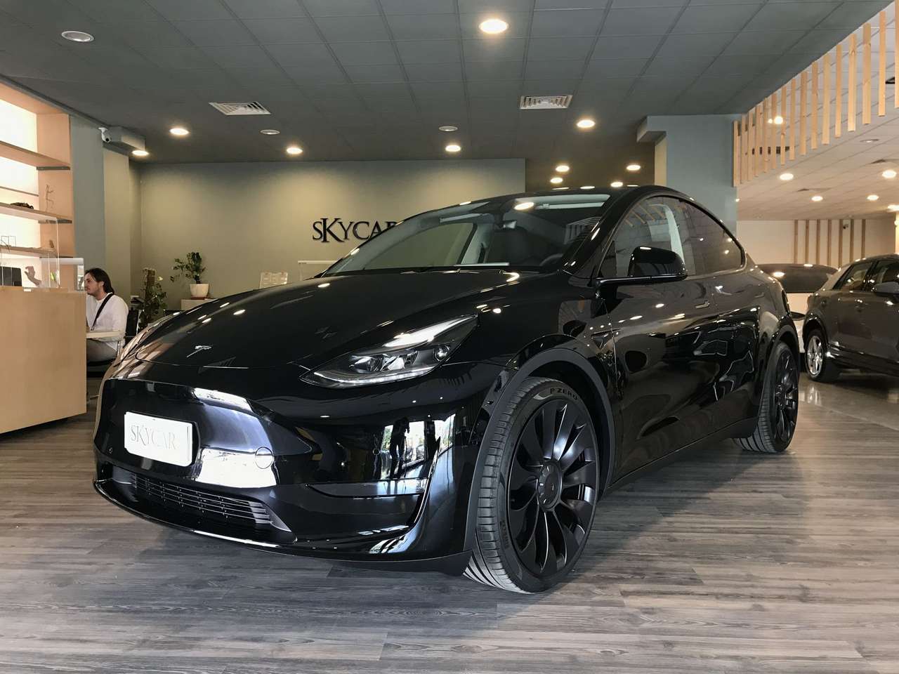 Tesla Model Y Performance AWD
