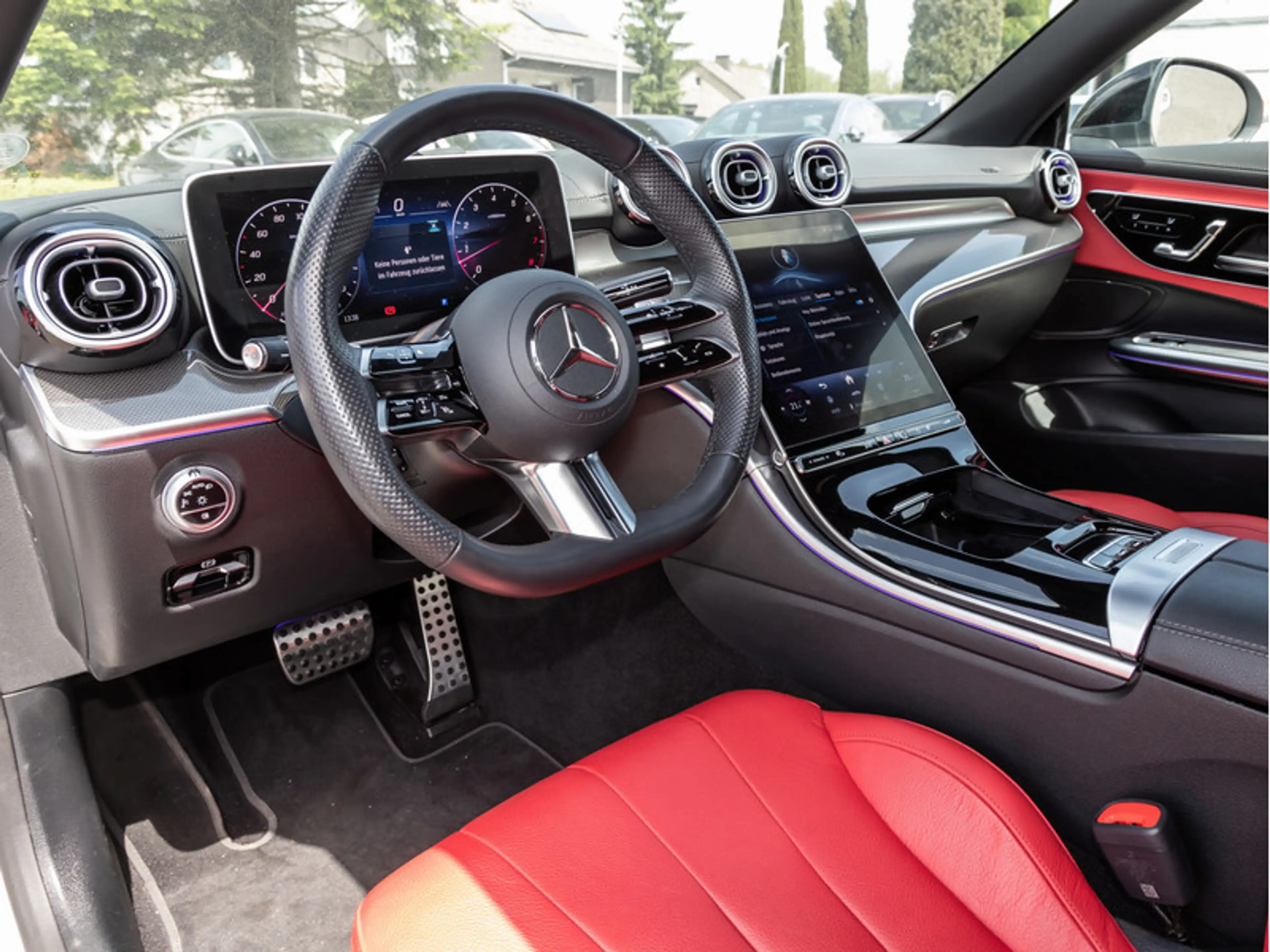 Mercedes-Benz CLE 300 4M Cabrio AMG-Sport/DIGITAL/Cam/Memo/19" — photo 14