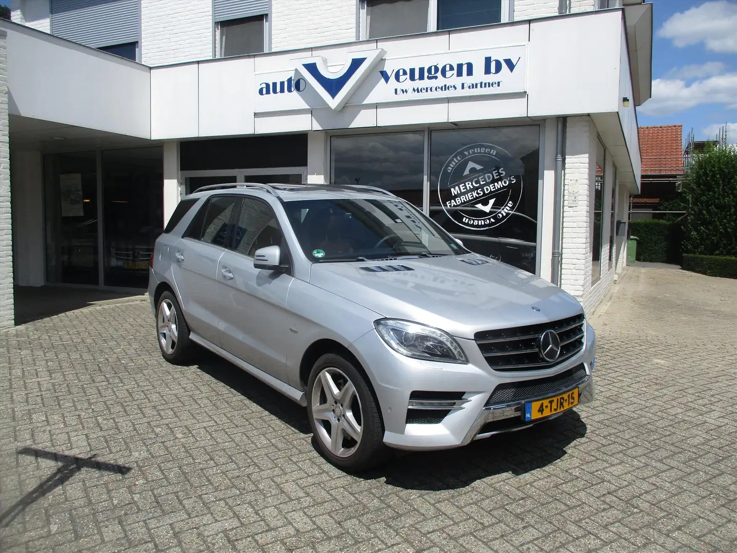 Mercedes-Benz ML 350 M-Klasse 4MATIC AMG DESIGNO UITVOERING ENIGE IN NE Gris - 1