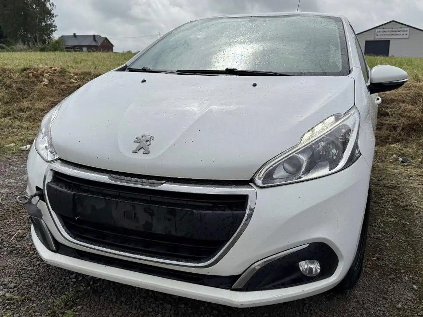 Peugeot 208 208 1.6 BlueHDi Style - 1