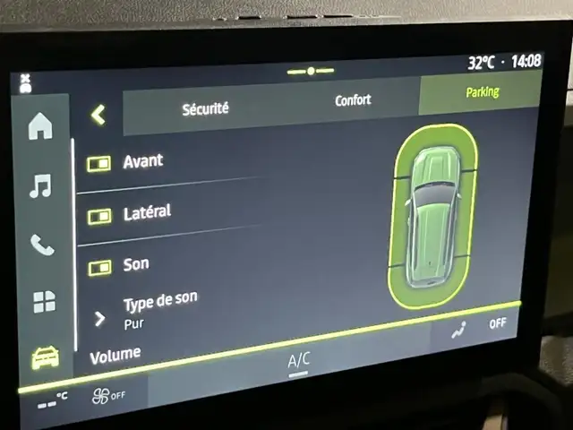 Dacia Duster view 9