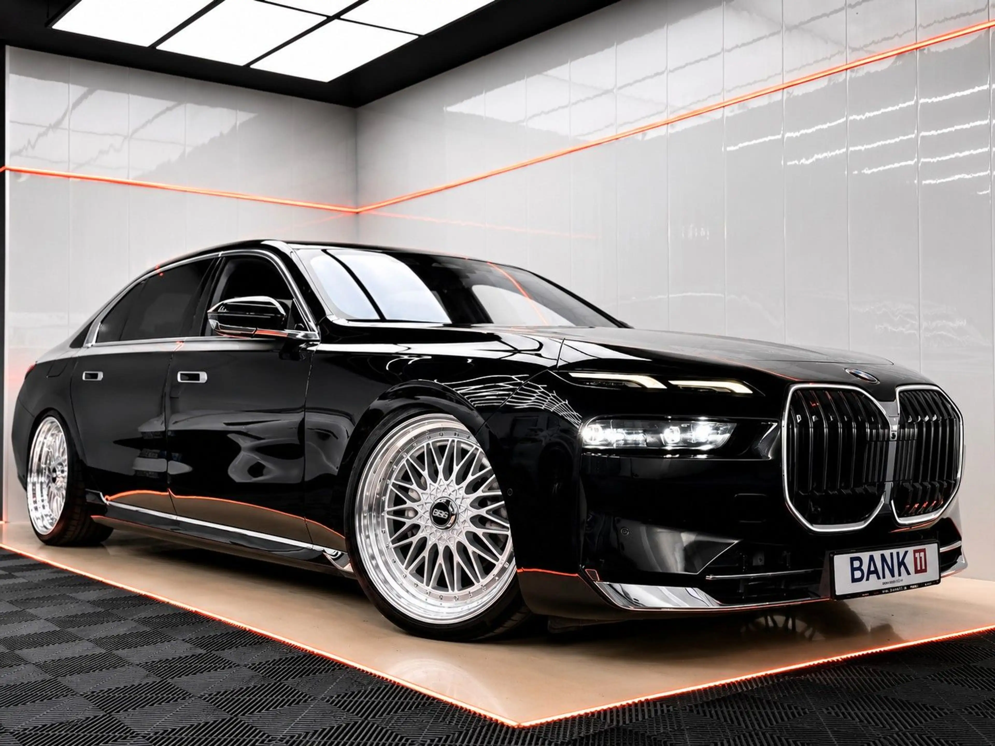 BMW 740 d xDrive 22*BBS/360/B&W/HUD/PANO/ICONIC-GLOW — photo 4