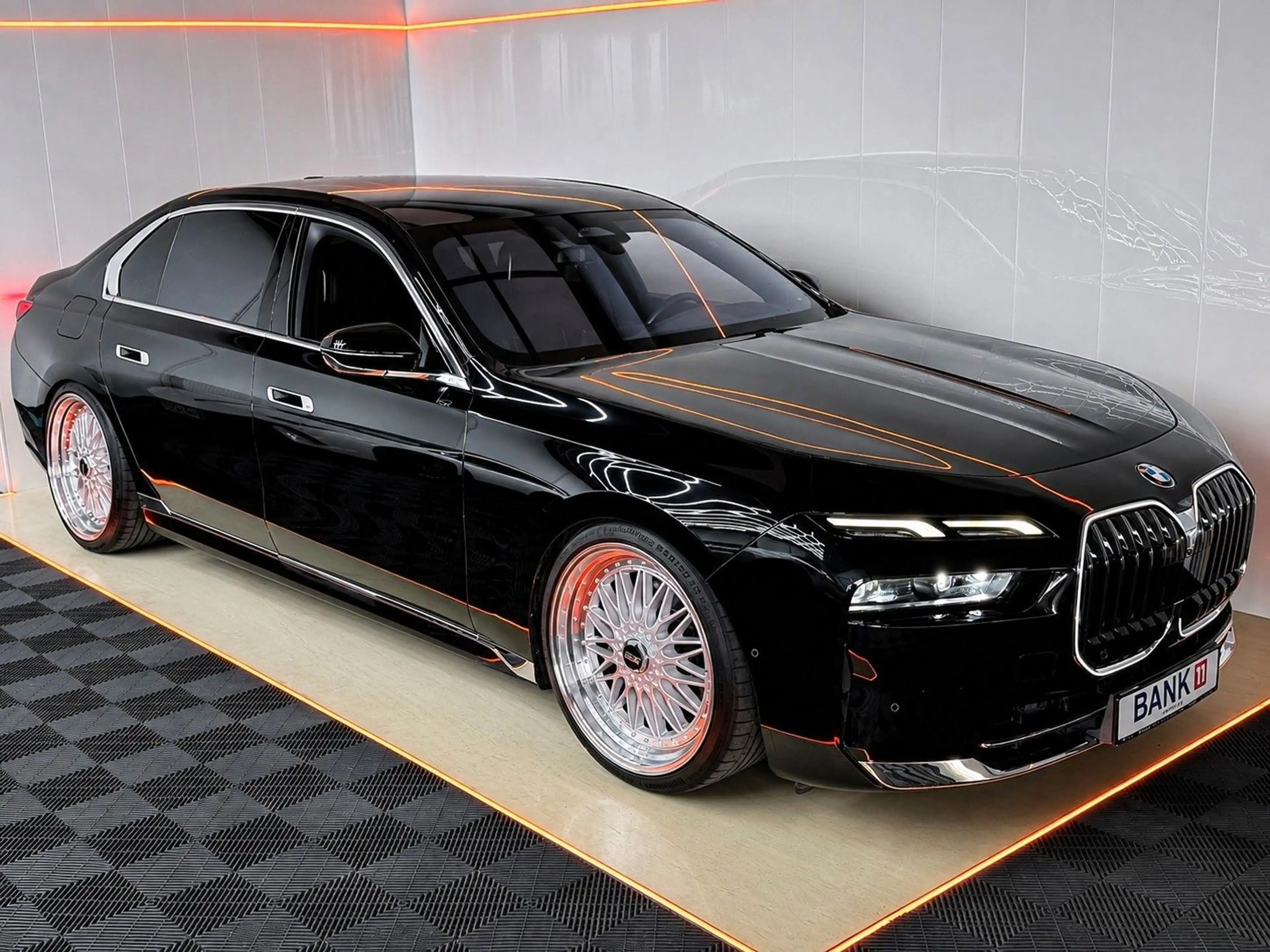 BMW 740 d xDrive 22*BBS/360/B&W/HUD/PANO/ICONIC-GLOW — photo 9