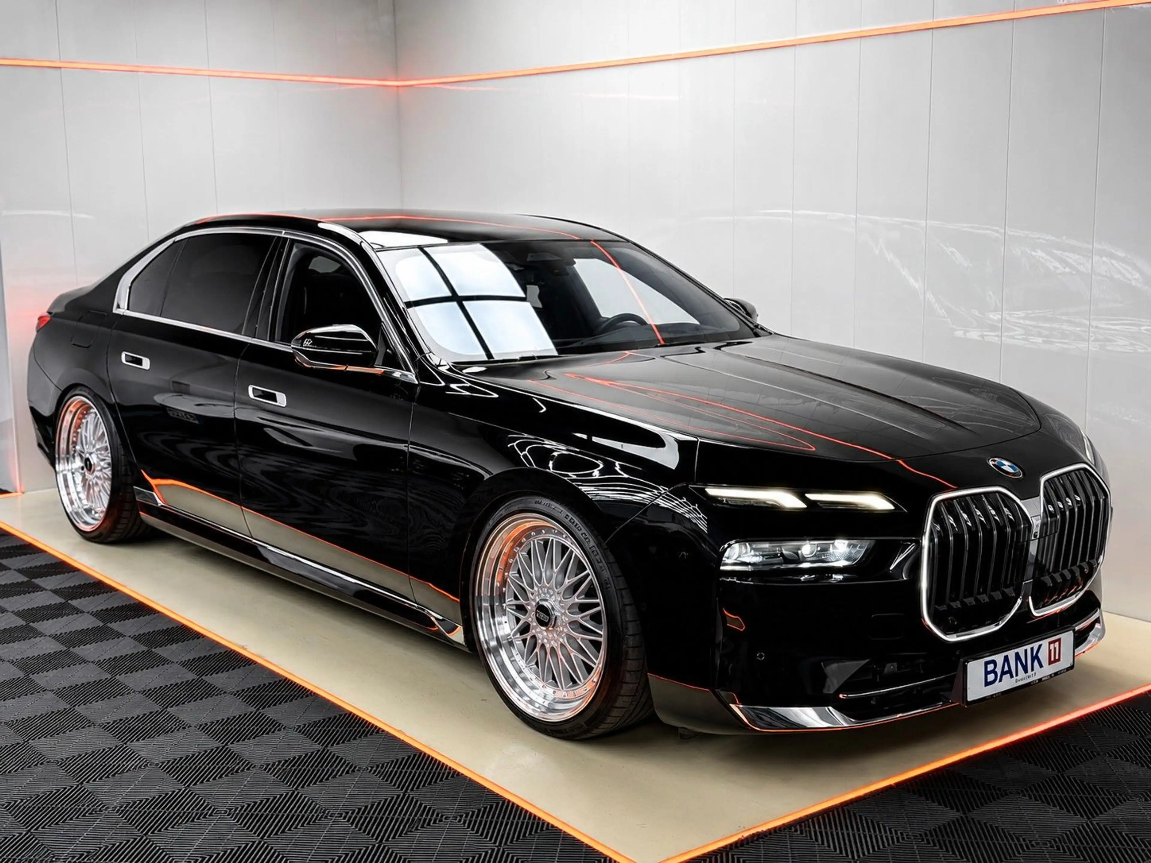 BMW 740 d xDrive 22*BBS/360/B&W/HUD/PANO/ICONIC-GLOW — photo 5