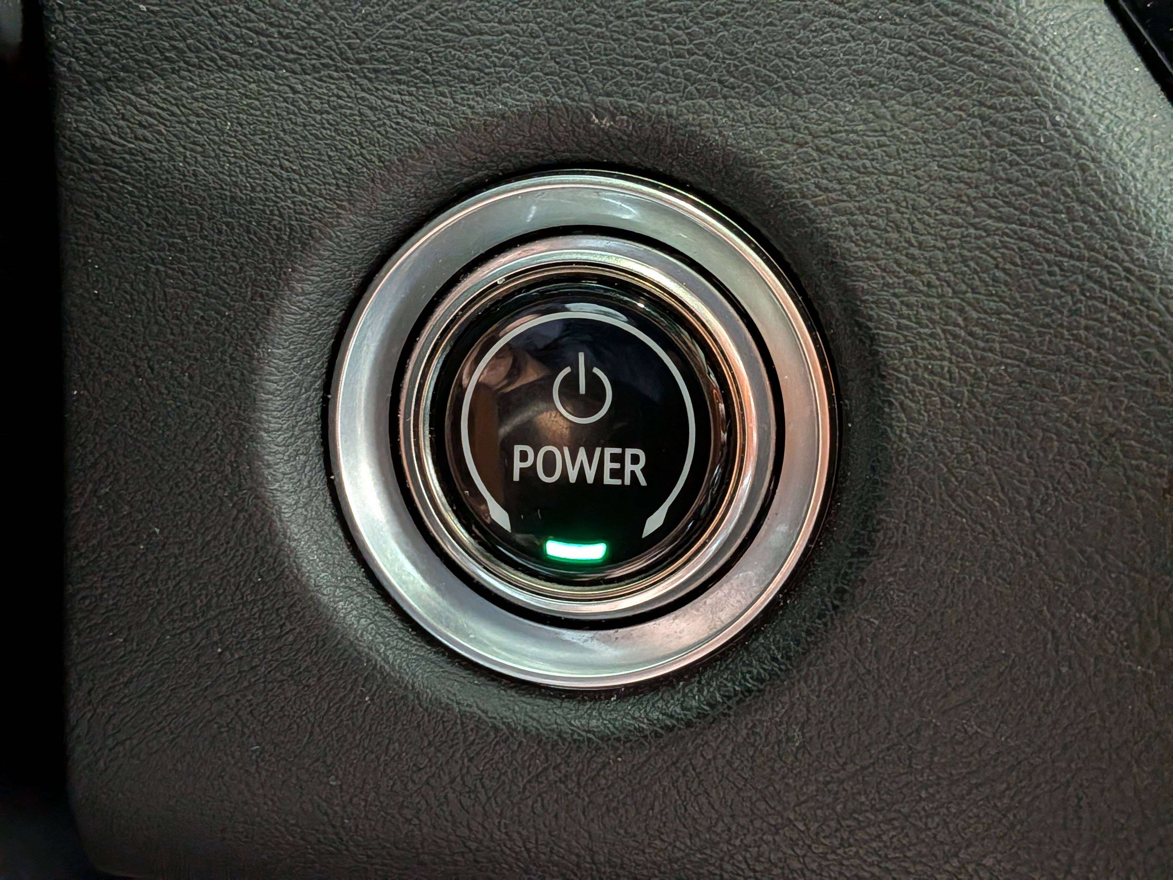 Cadillac LYRIQ 2024
