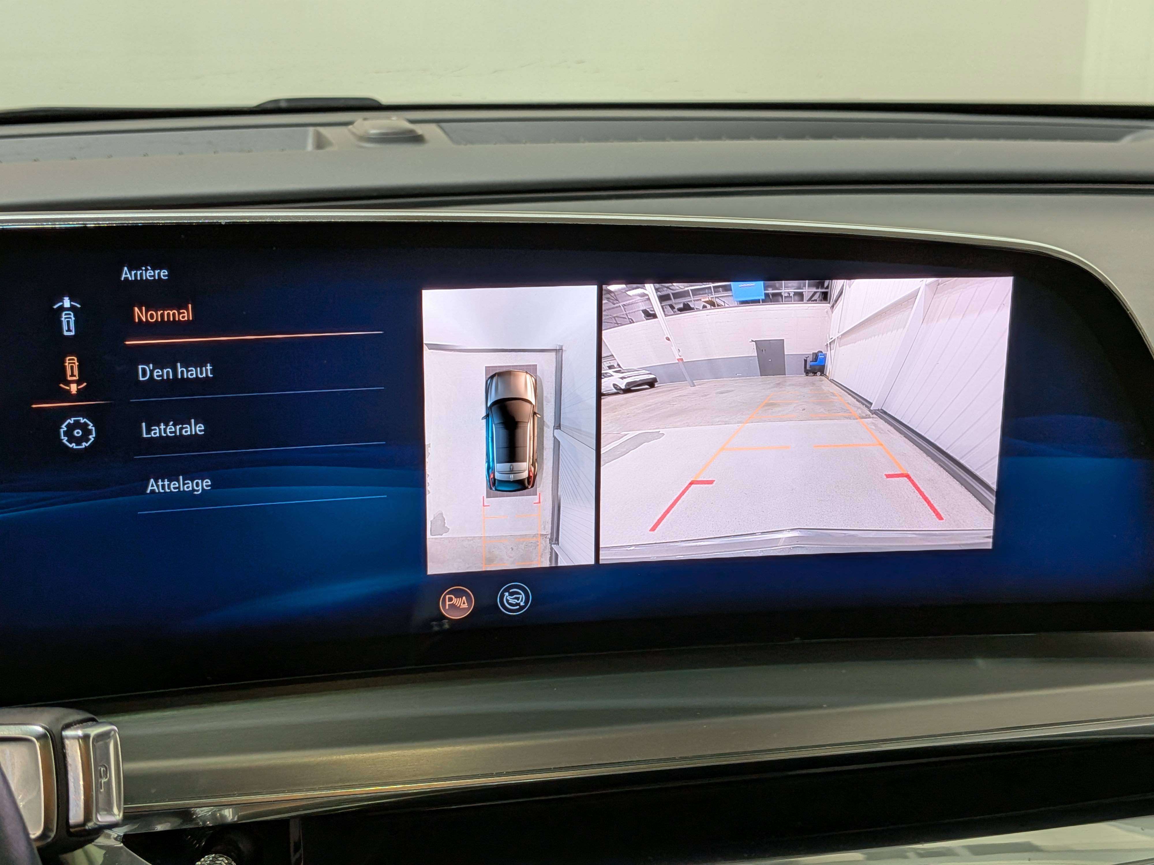 Cadillac LYRIQ 2024