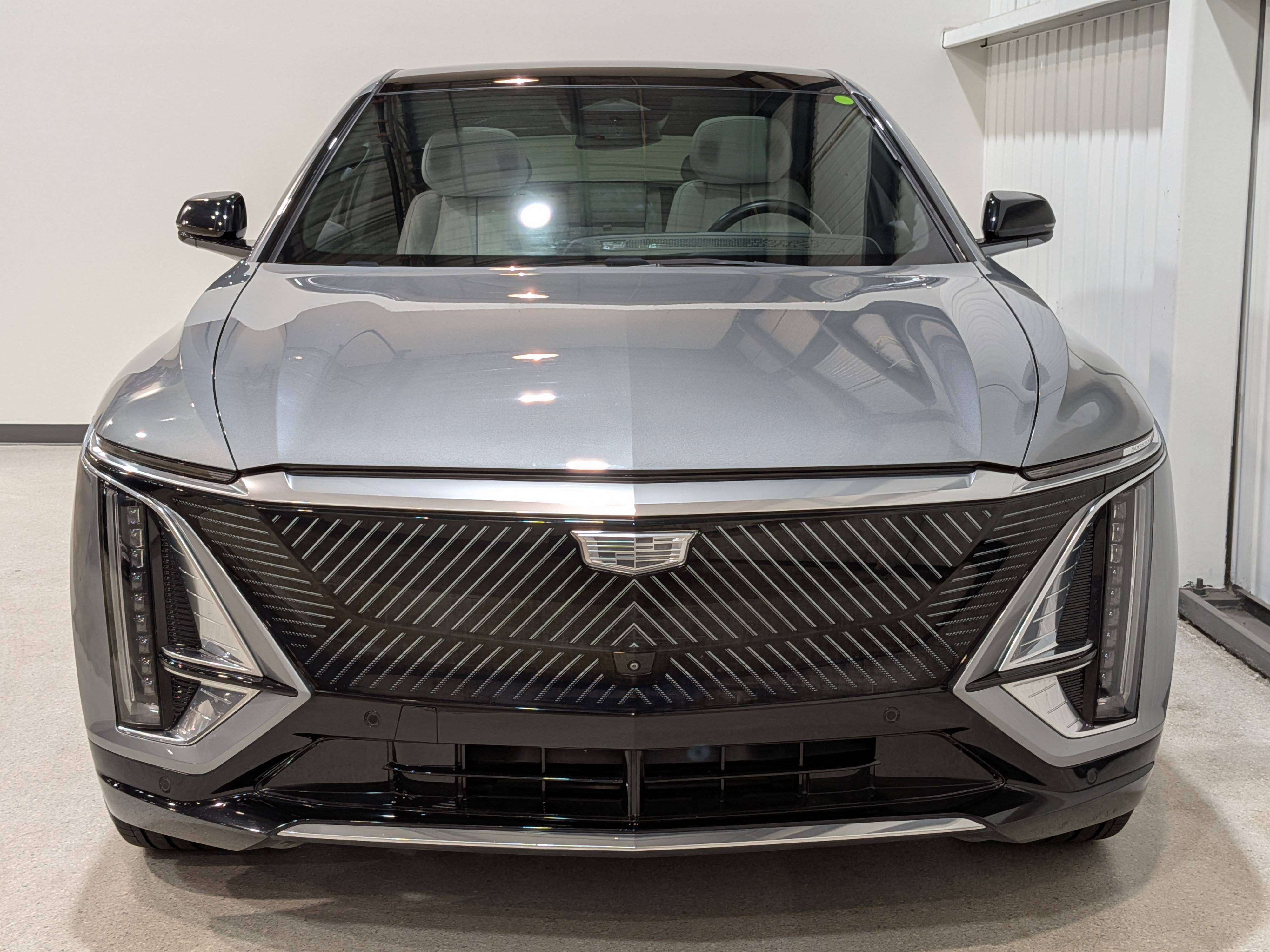 Cadillac LYRIQ 2024