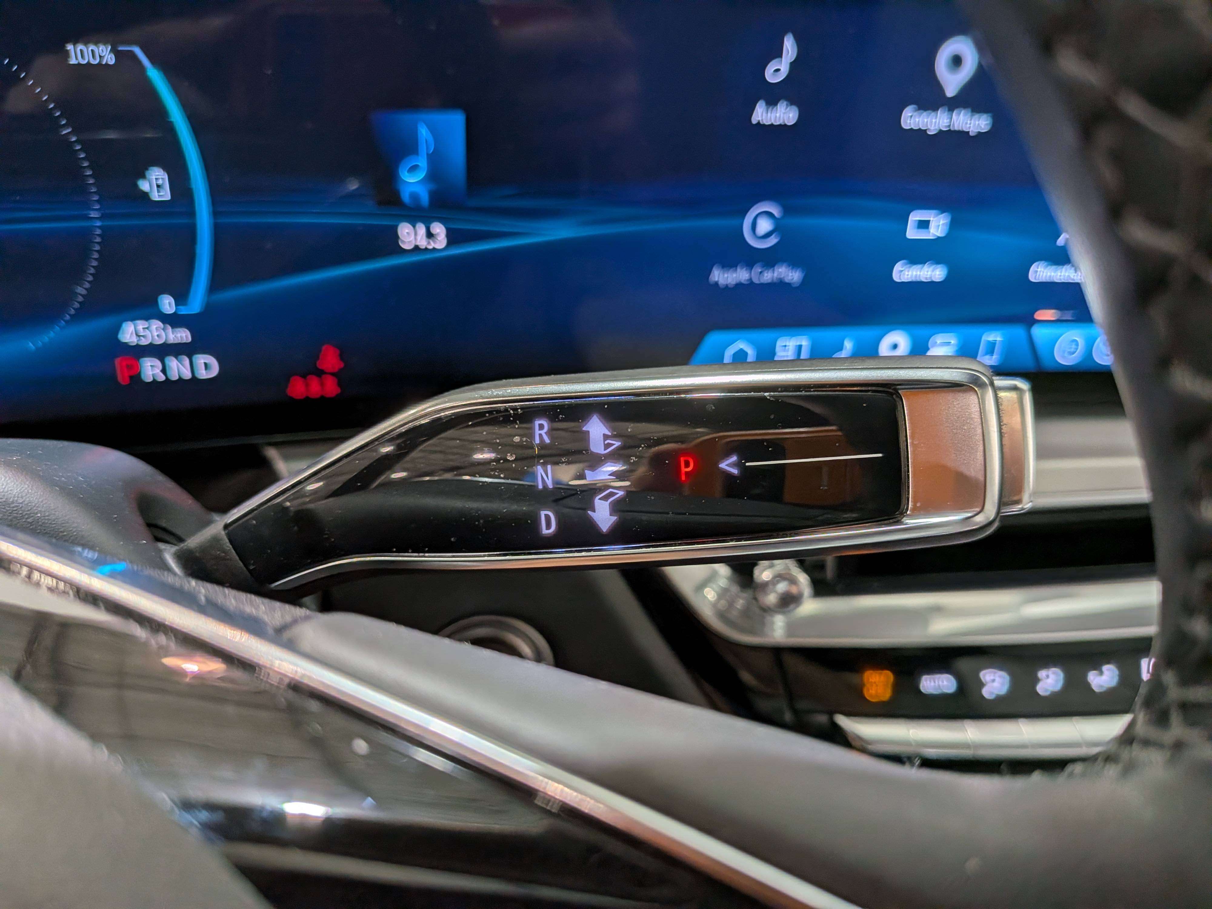 Cadillac LYRIQ 2024