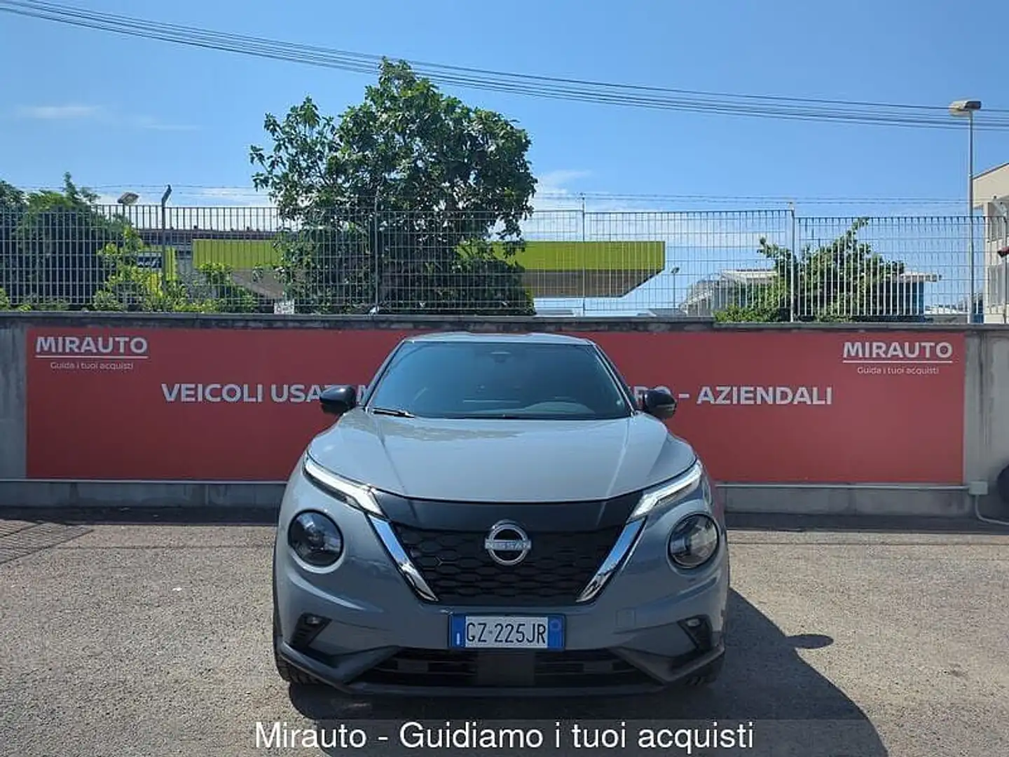 Nissan Juke 2ª serie Juke 1.6 HEV N-Connecta Grigio - 2