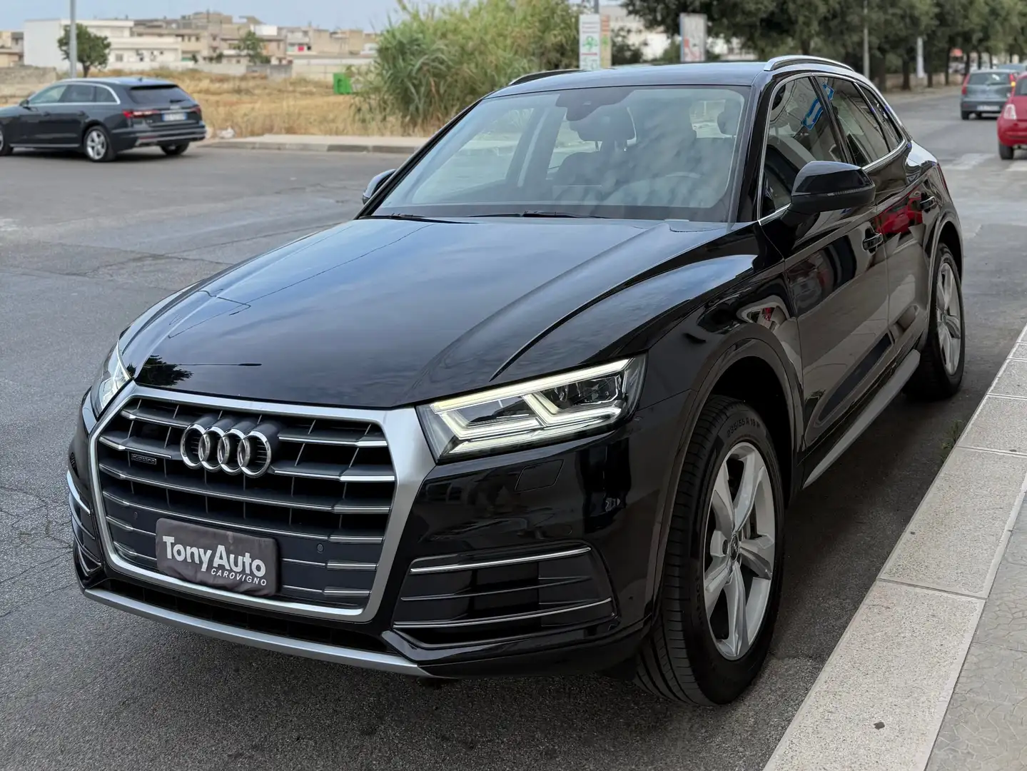Audi Q5 40 tdi Sport quattro 190cv VIRTUAL,LUCI SOFFUSE Negro - 2