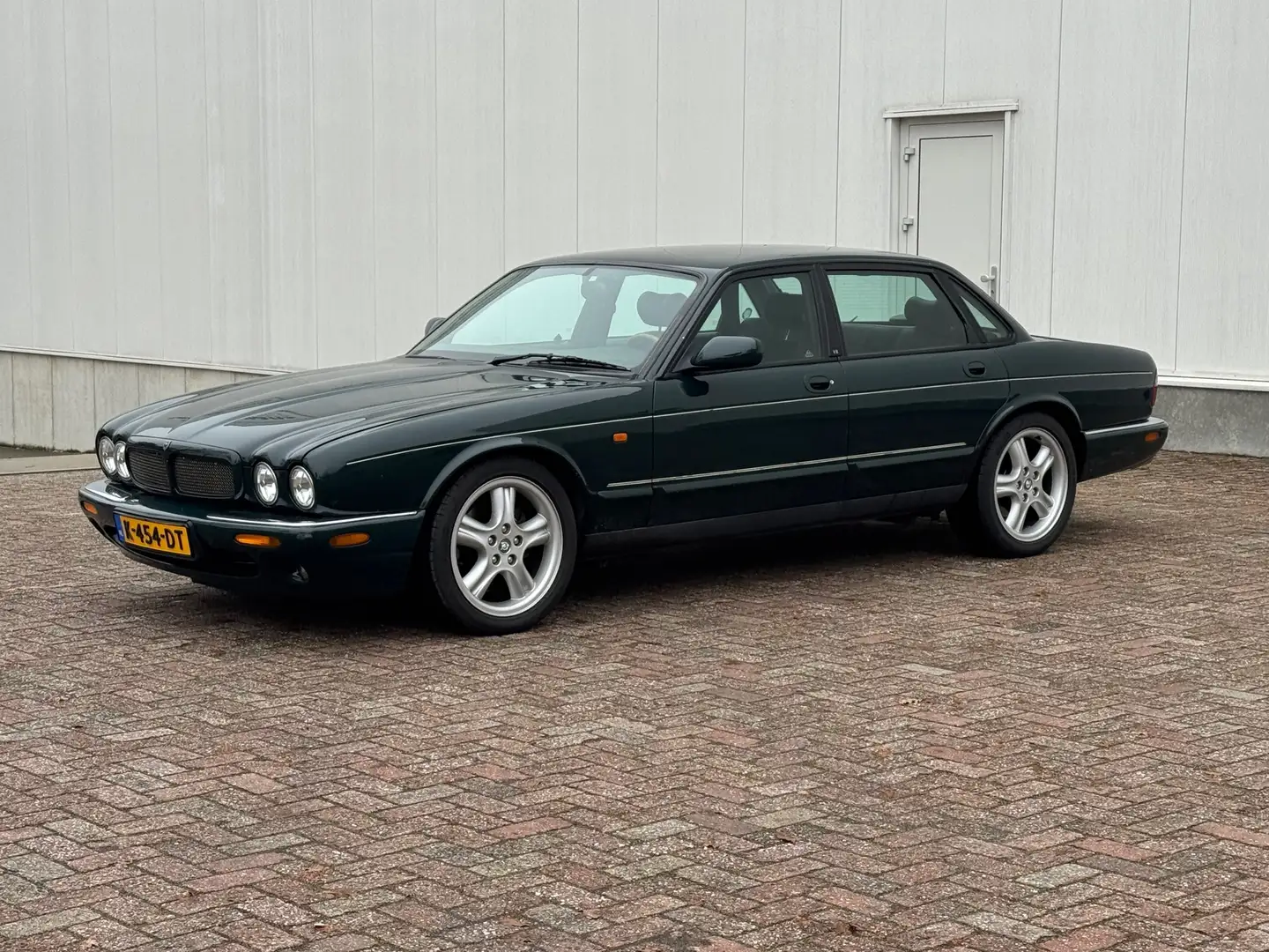 Jaguar XJR 4.0 V8 Vert - 1