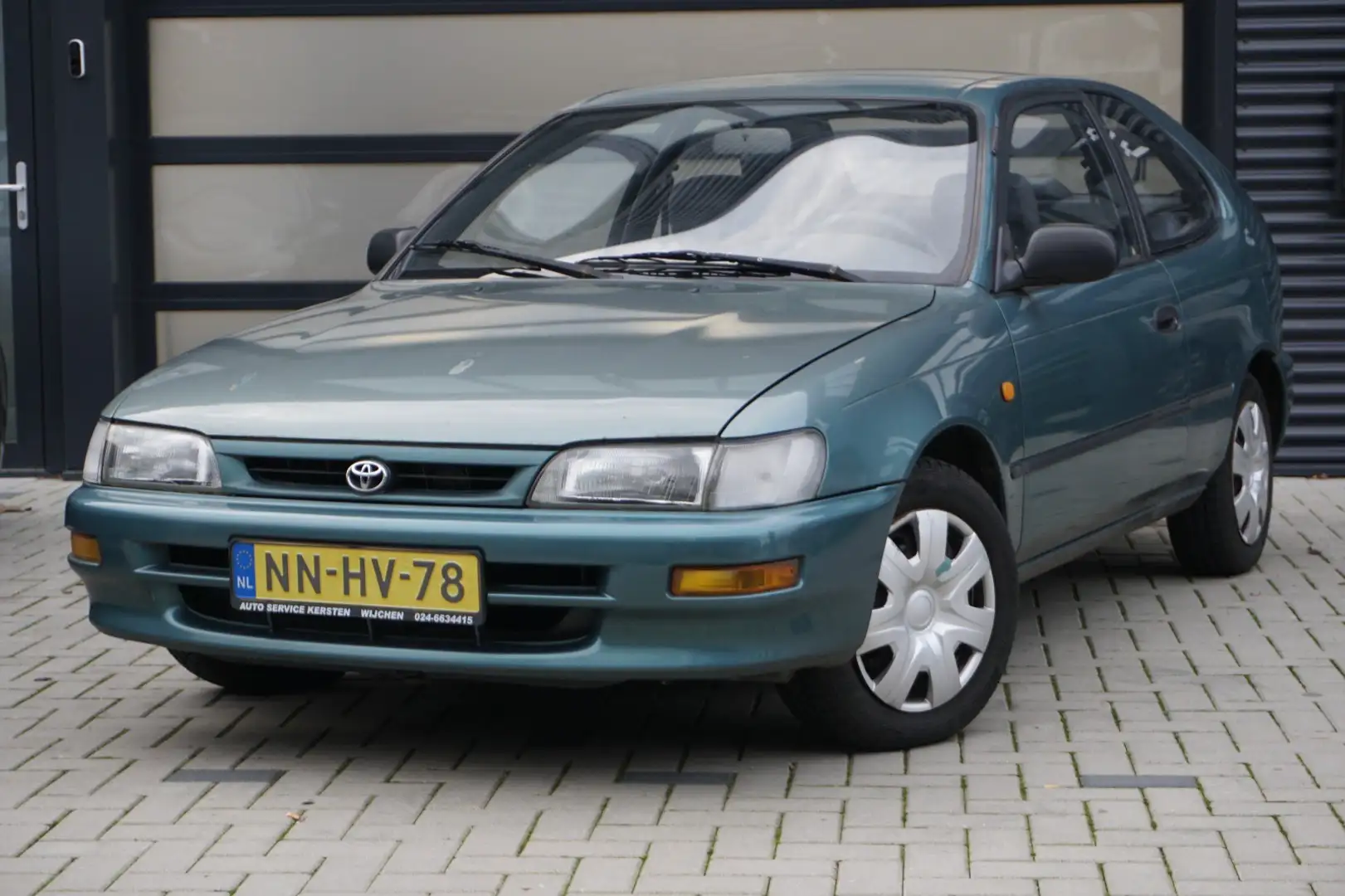 Toyota Corolla 1.3 GXi / 75PK / Stuurbekrachtiging / Trekhaak Groen - 1