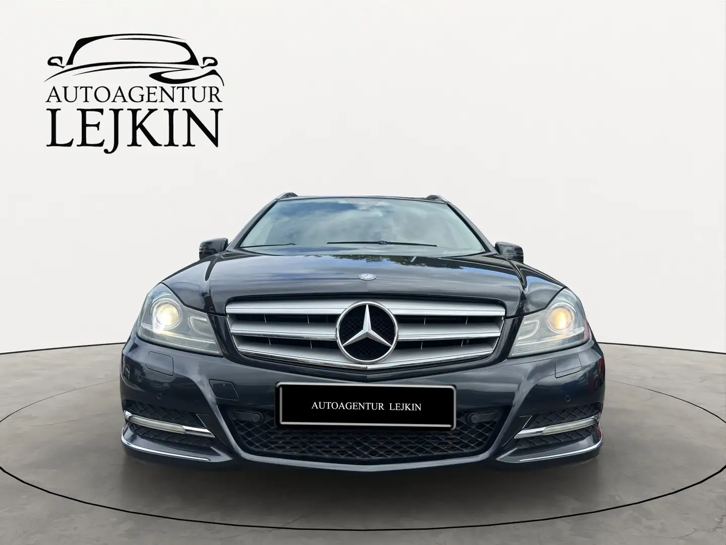 Mercedes-Benz C 200 D T*FACELIFT*XENON*AHK*PDC*SHZ*TEMPOMAT* Black - 2