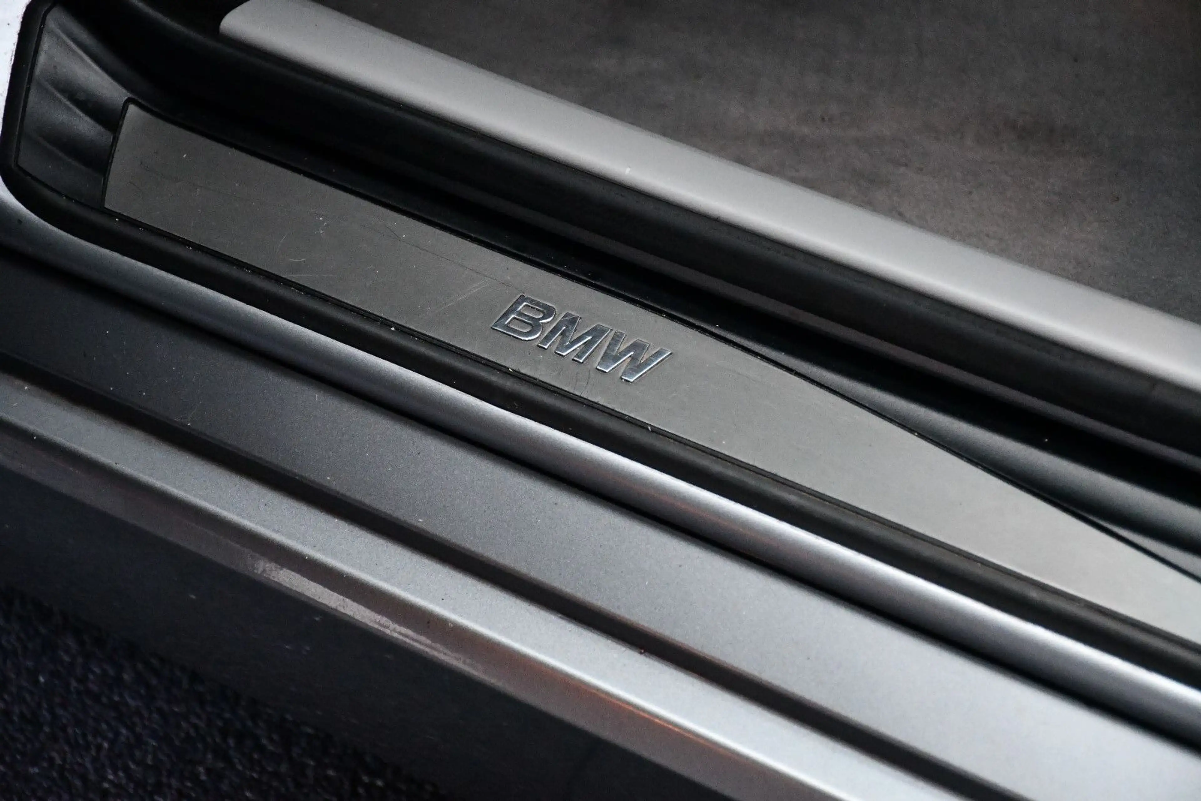 BMW 525 Limo Aut. Leder AHK SoftClose HUD 1.Hand — photo 10