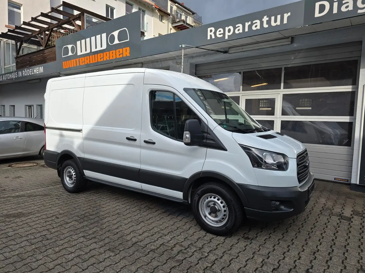 Ford Transit Kasten 350 L2H2 Automatik Kamera AHK Weiß - 1