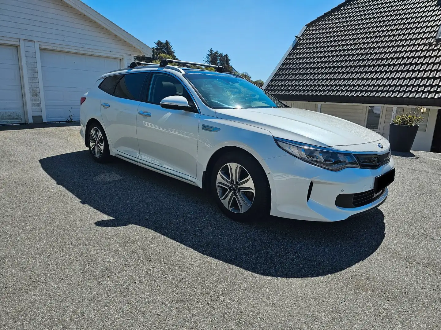 Kia Optima Optima Sportswagon 2.0 GDI Plug-In Hybrid Spirit Weiß - 1