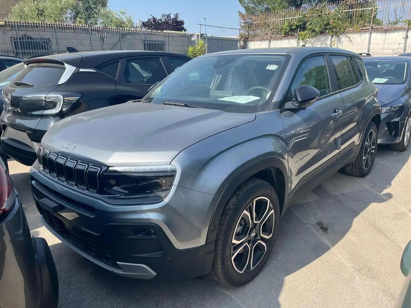 Jeep Avenger SUMMIT 1.2 HYBRID Turbo 100CV - 1