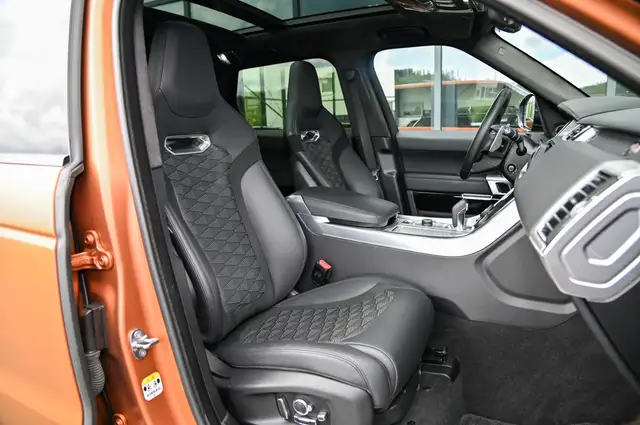 Land Rover Range Rover Sport view 13