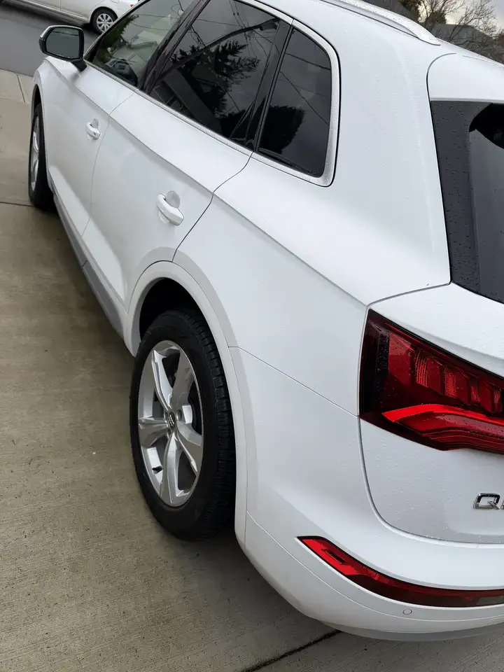 Audi Q5 снимка Audi Q5