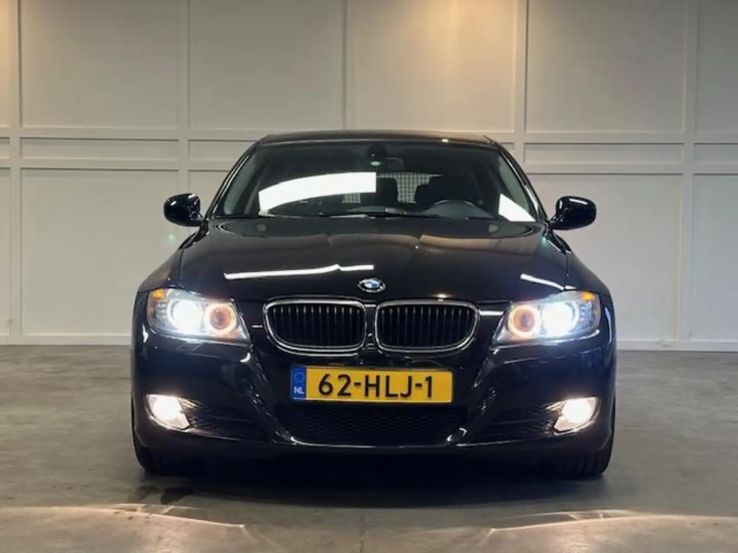 BMW 318 3-serie Touring 318i Business Line / Airco / Navi Noir - 2