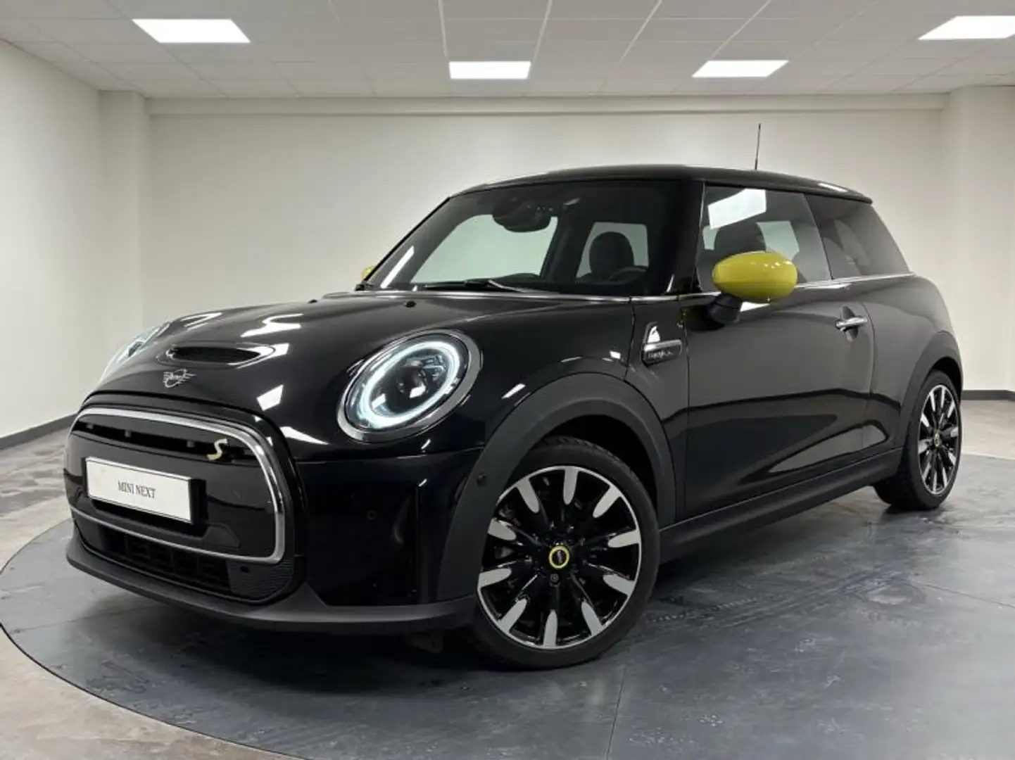 MINI Cooper SE Cooper SE 184ch Edition Camden BVA 5CV Noir - 1