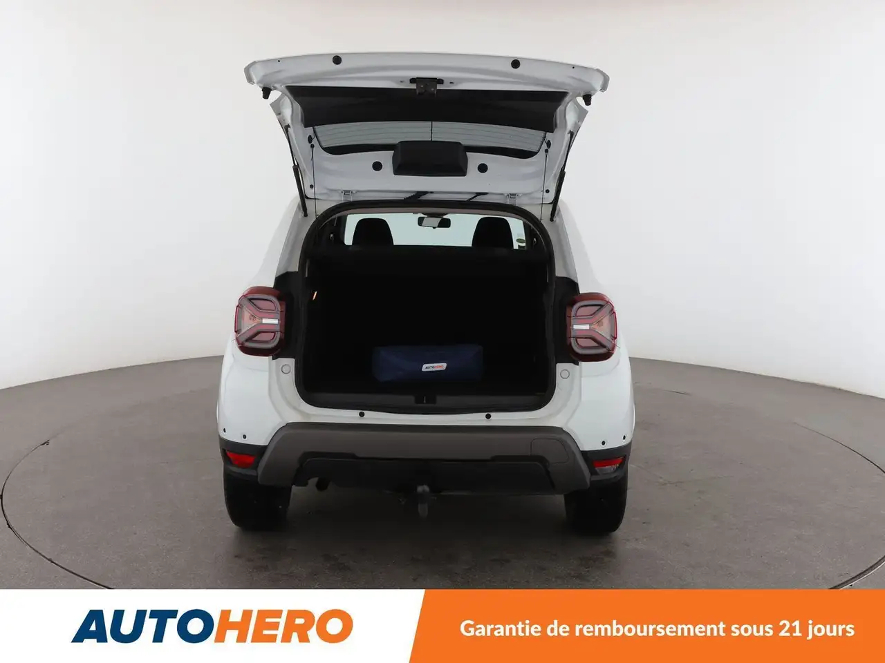 Dacia Duster — photo 14