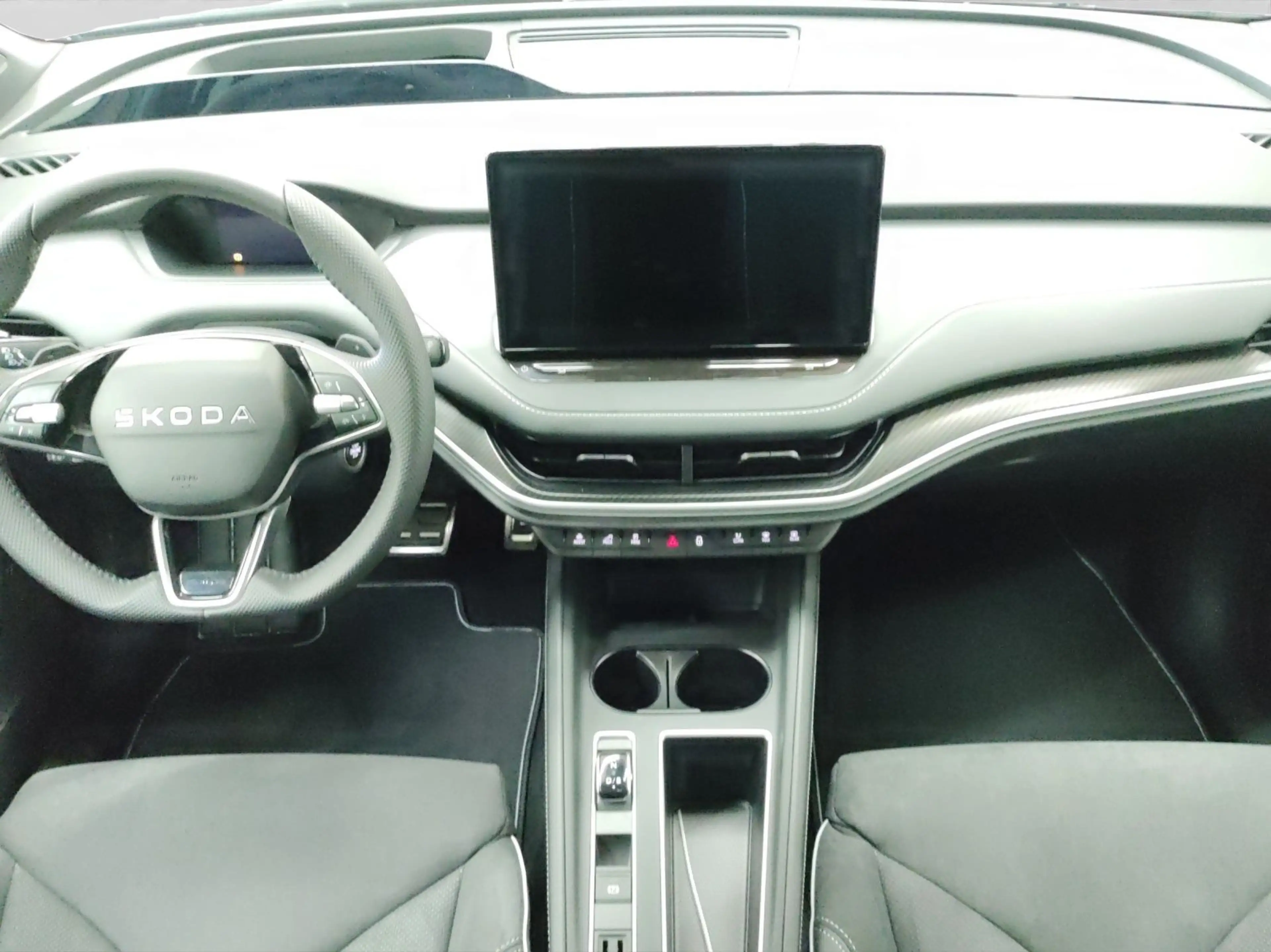 Skoda Enyaq 85 Sportline MATRIX 360° CANTON AHK LM21 — photo 5