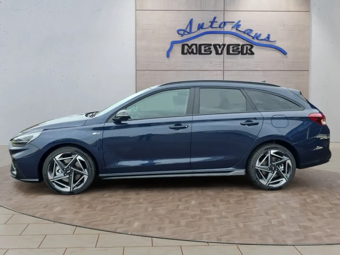 Hyundai i30 Kombi N-Line 1.5 T-GDI 7DCT Voll-LED/Navi/Winterp. Bleu - 2