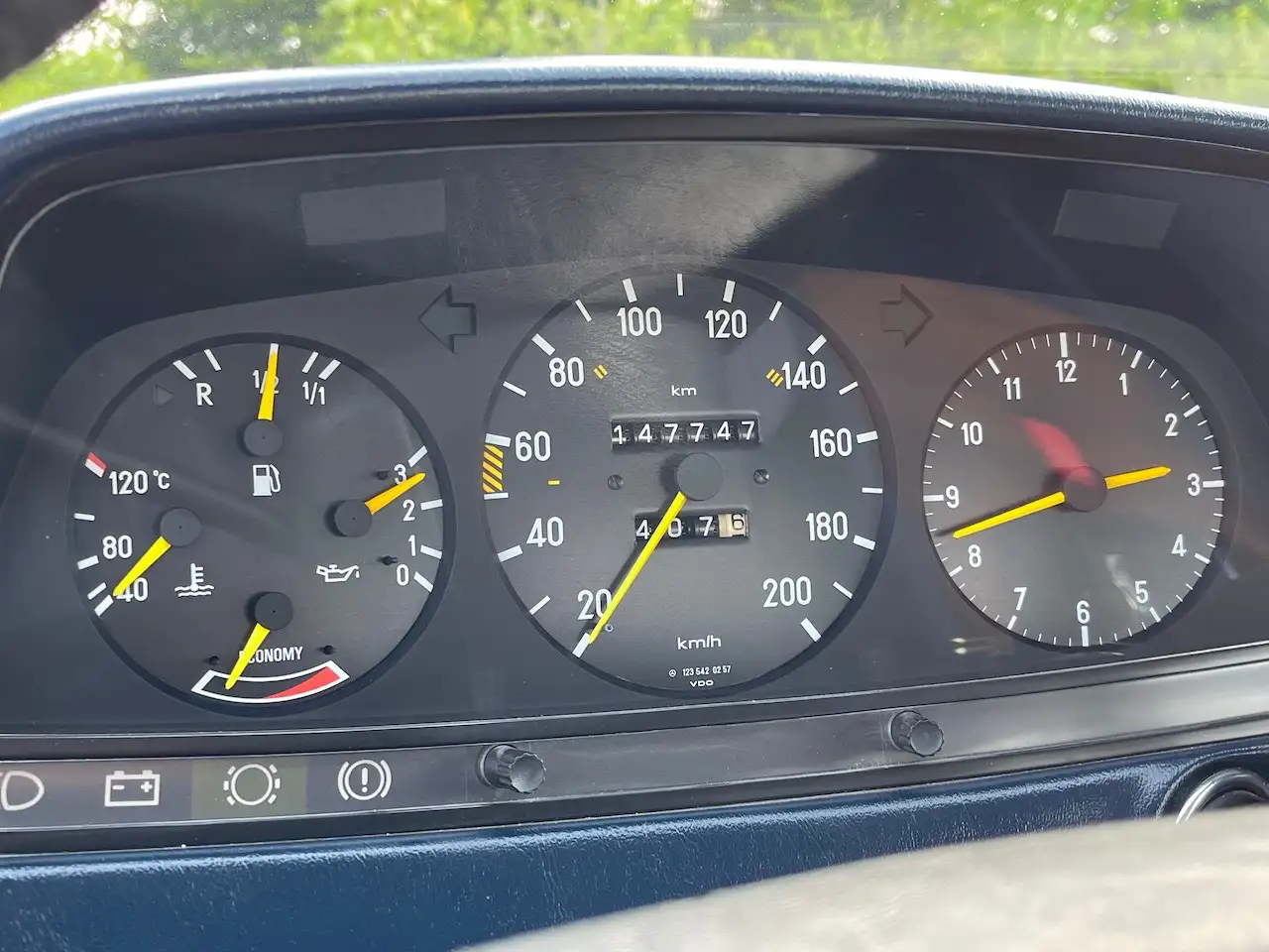 Mercedes-Benz Baureihe 123 W123 230 CE | Automatik, foto 12