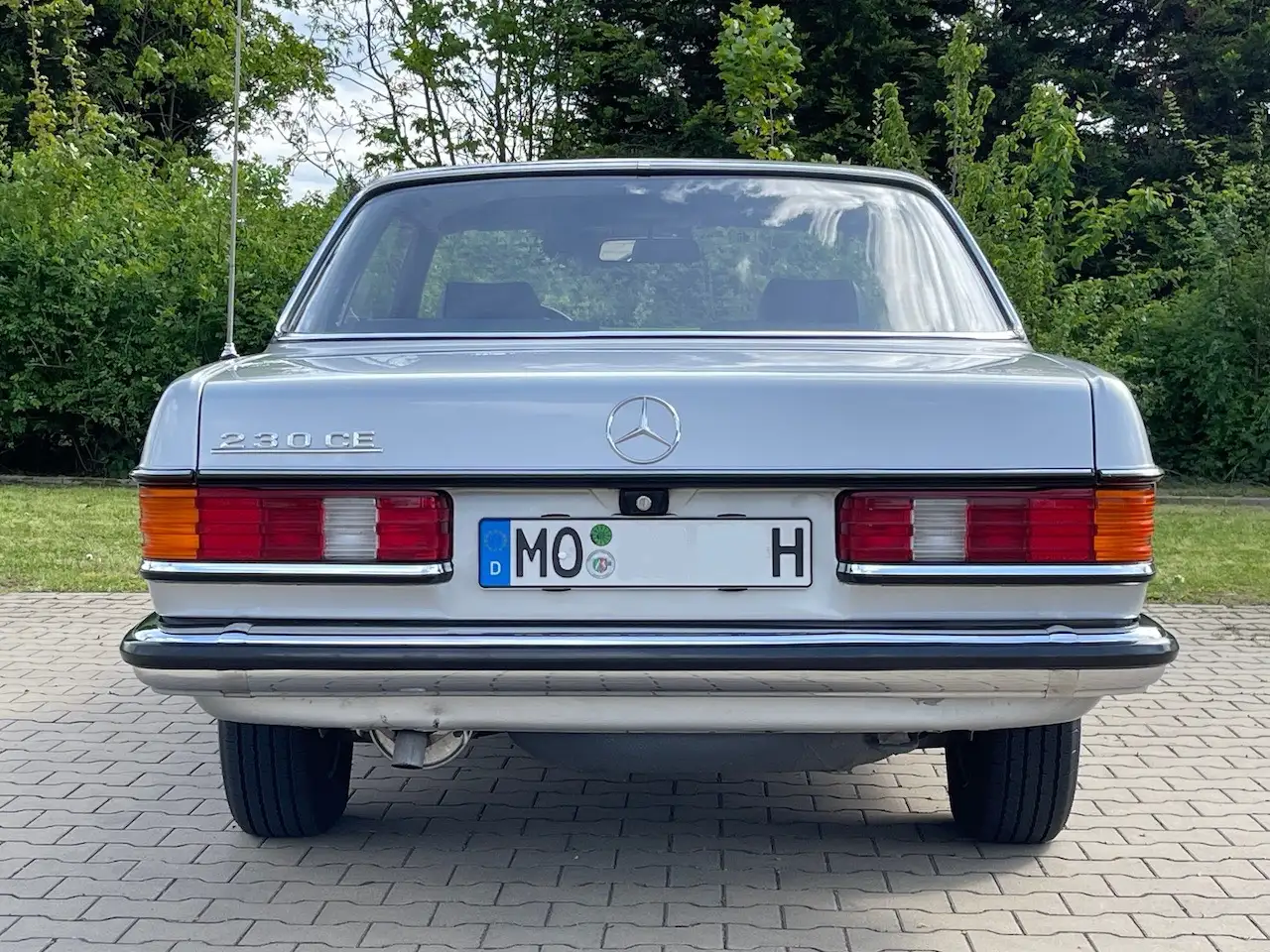 Mercedes-Benz Baureihe 123 W123 230 CE | Automatik, foto 3