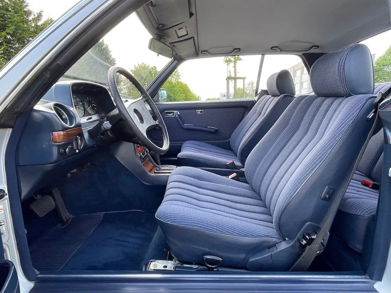 Mercedes-Benz Baureihe 123 W123 230 CE | Automatik, foto 7