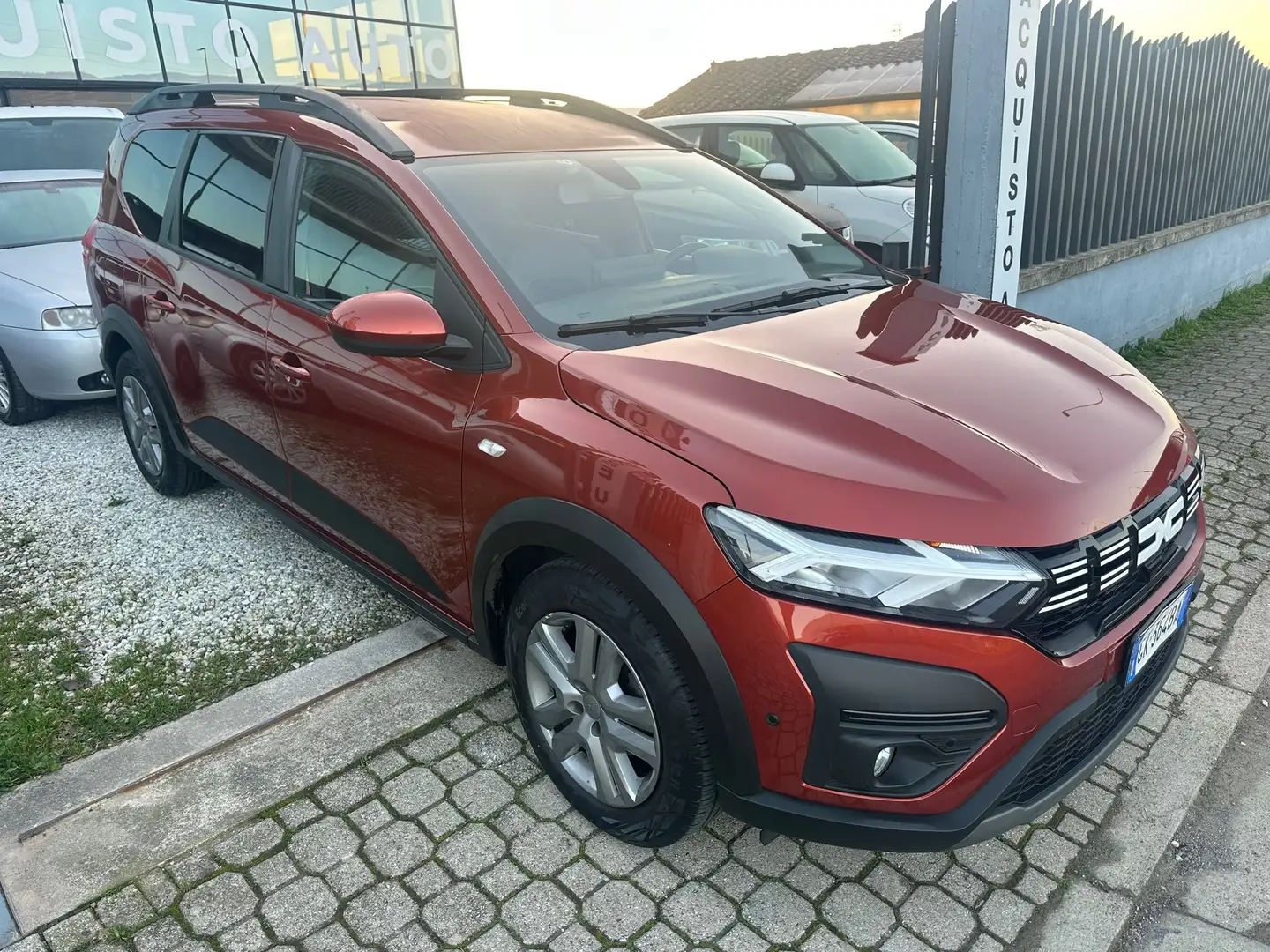 Dacia Jogger Jogger 2021 1.0 tce Extreme UP Gpl 100cv 7 POSTI!! Roşu - 2
