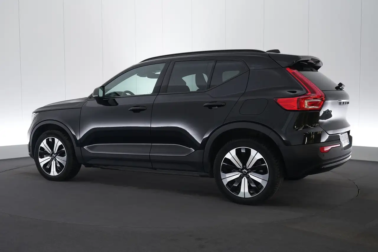 Volvo XC40 70 kWh Recharge Core LED GPS PDC CAM Keyless Verw., миниатюра 10