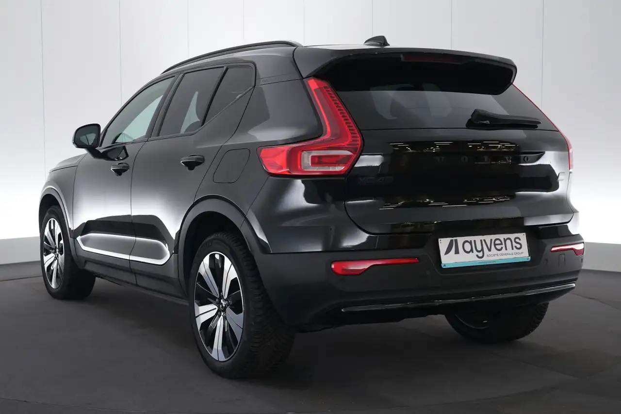 Volvo XC40 70 kWh Recharge Core LED GPS PDC CAM Keyless Verw., миниатюра 9