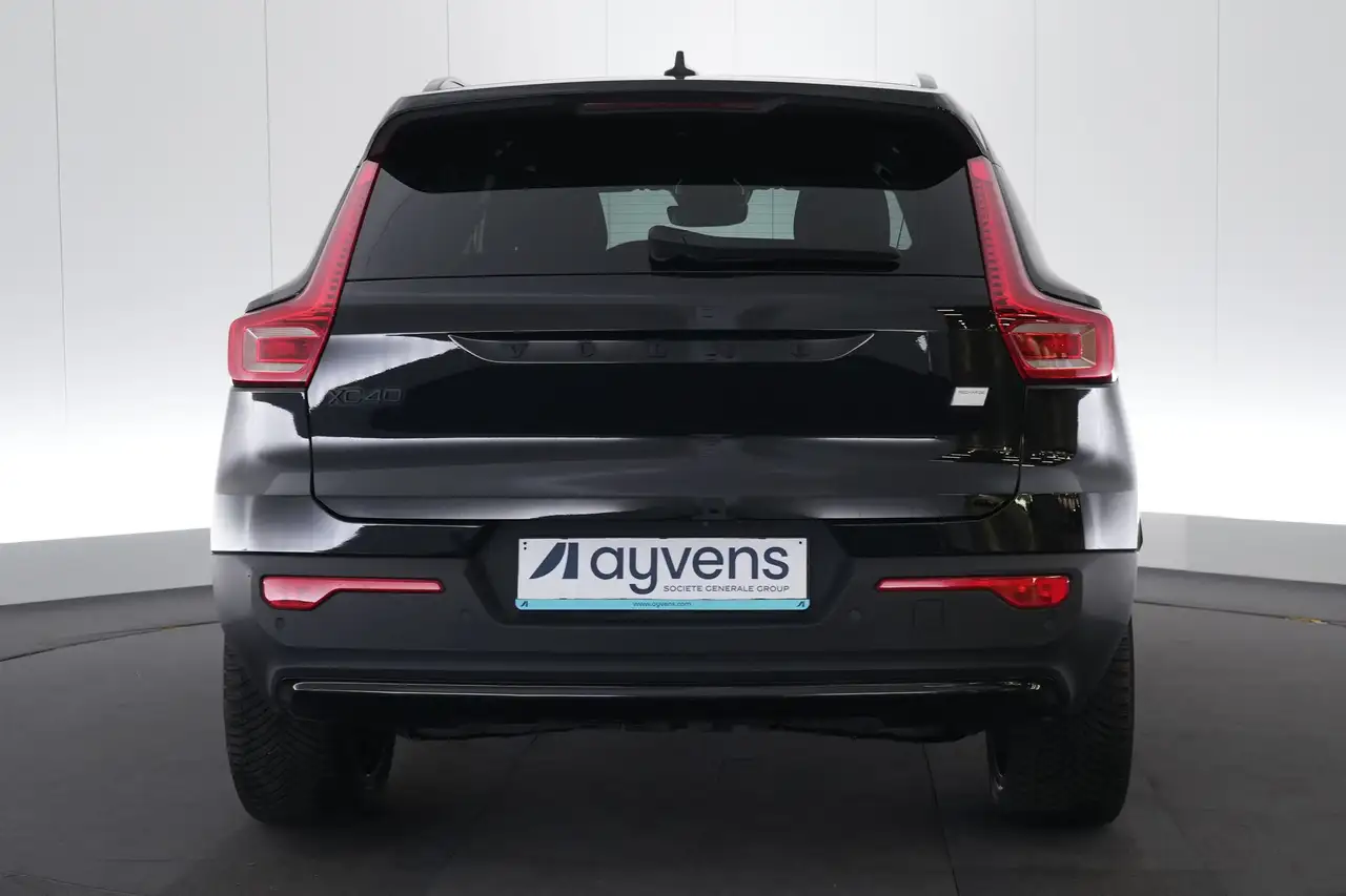 Volvo XC40 70 kWh Recharge Core LED GPS PDC CAM Keyless Verw., миниатюра 8