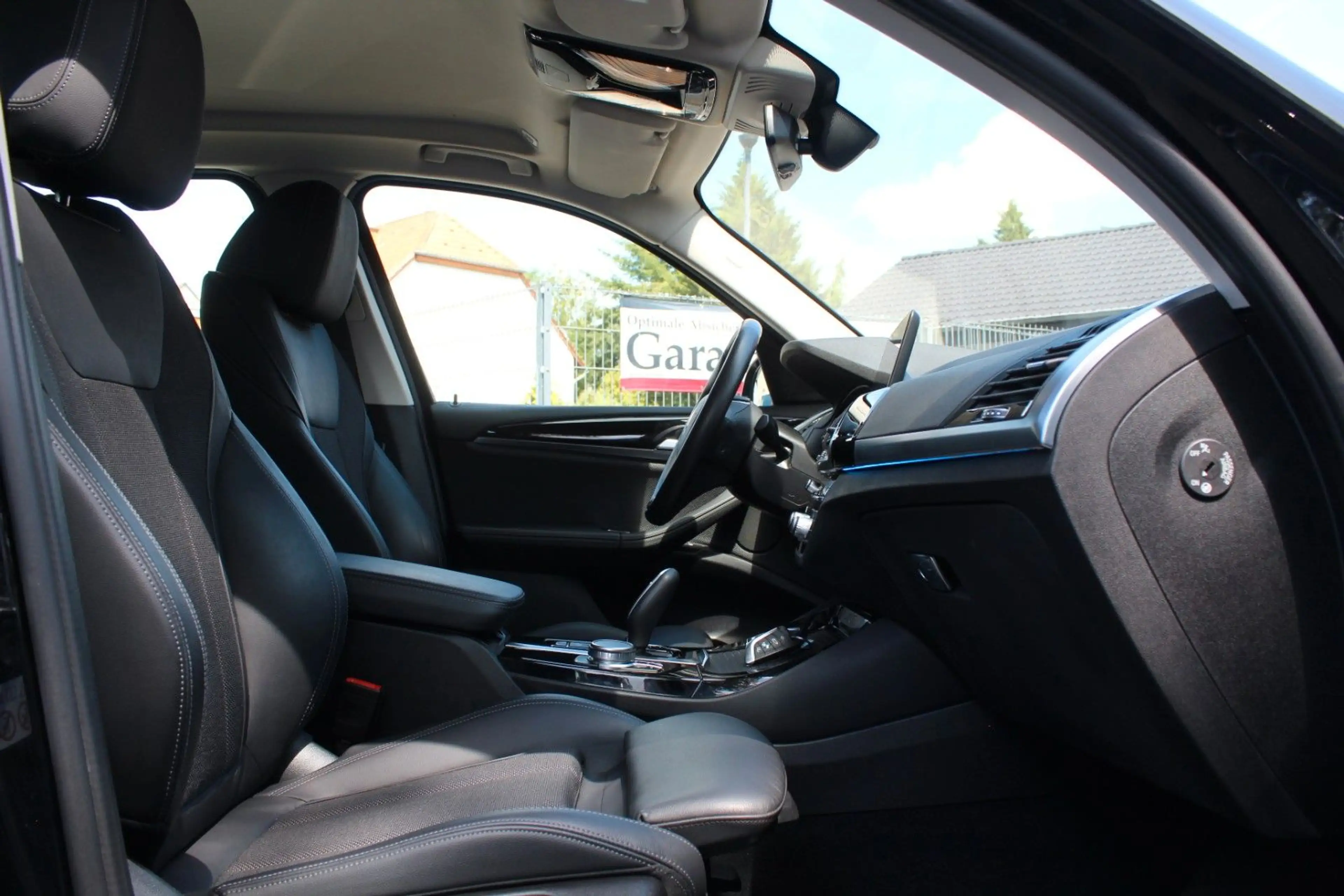 BMW X3 xDr30e DA-PLUS INNOV H-UP ADAPT 19" AHK xLine — photo 14