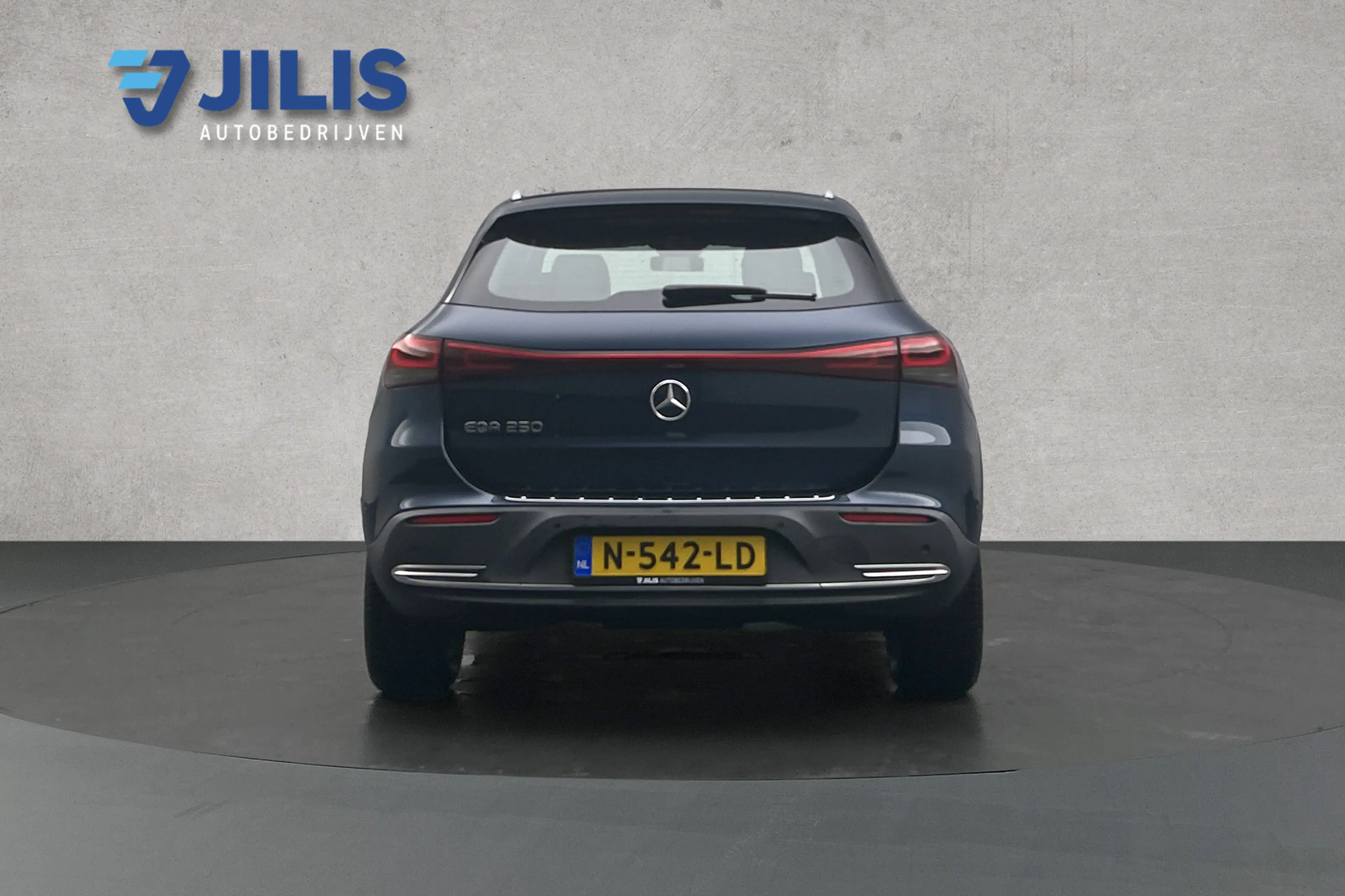 Mercedes-Benz EQA 250 Business Solution Luxury | Half lederen bekleding — photo 11