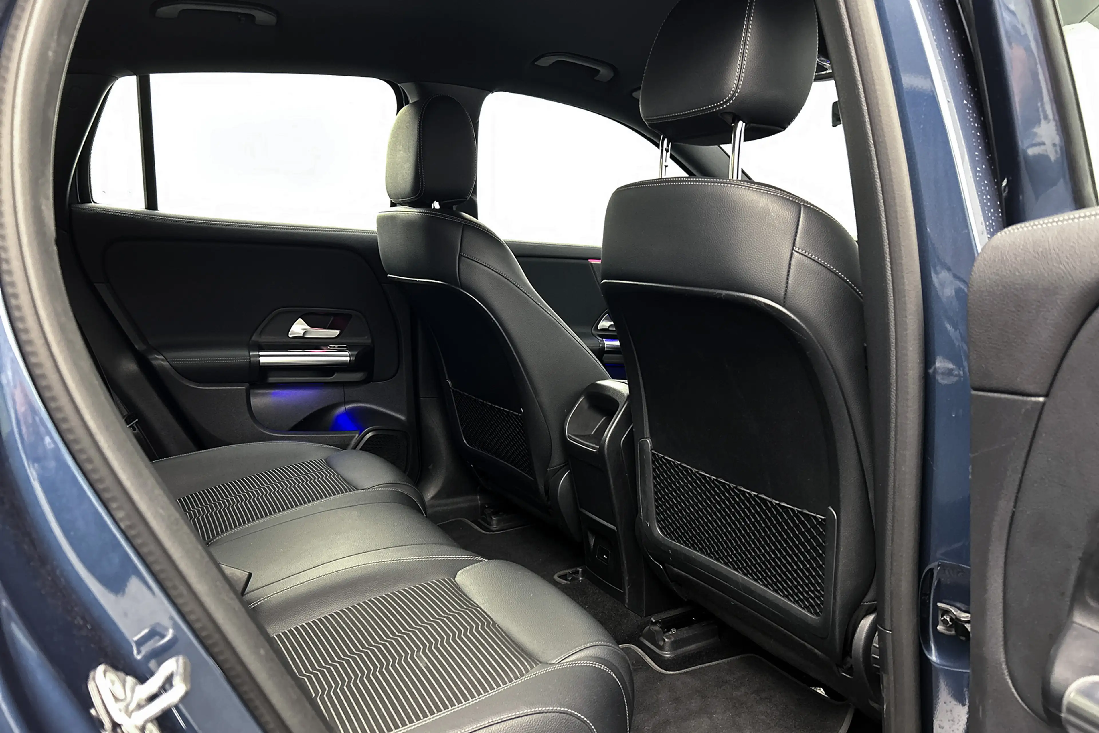 Mercedes-Benz EQA 250 Business Solution Luxury | Half lederen bekleding — photo 17