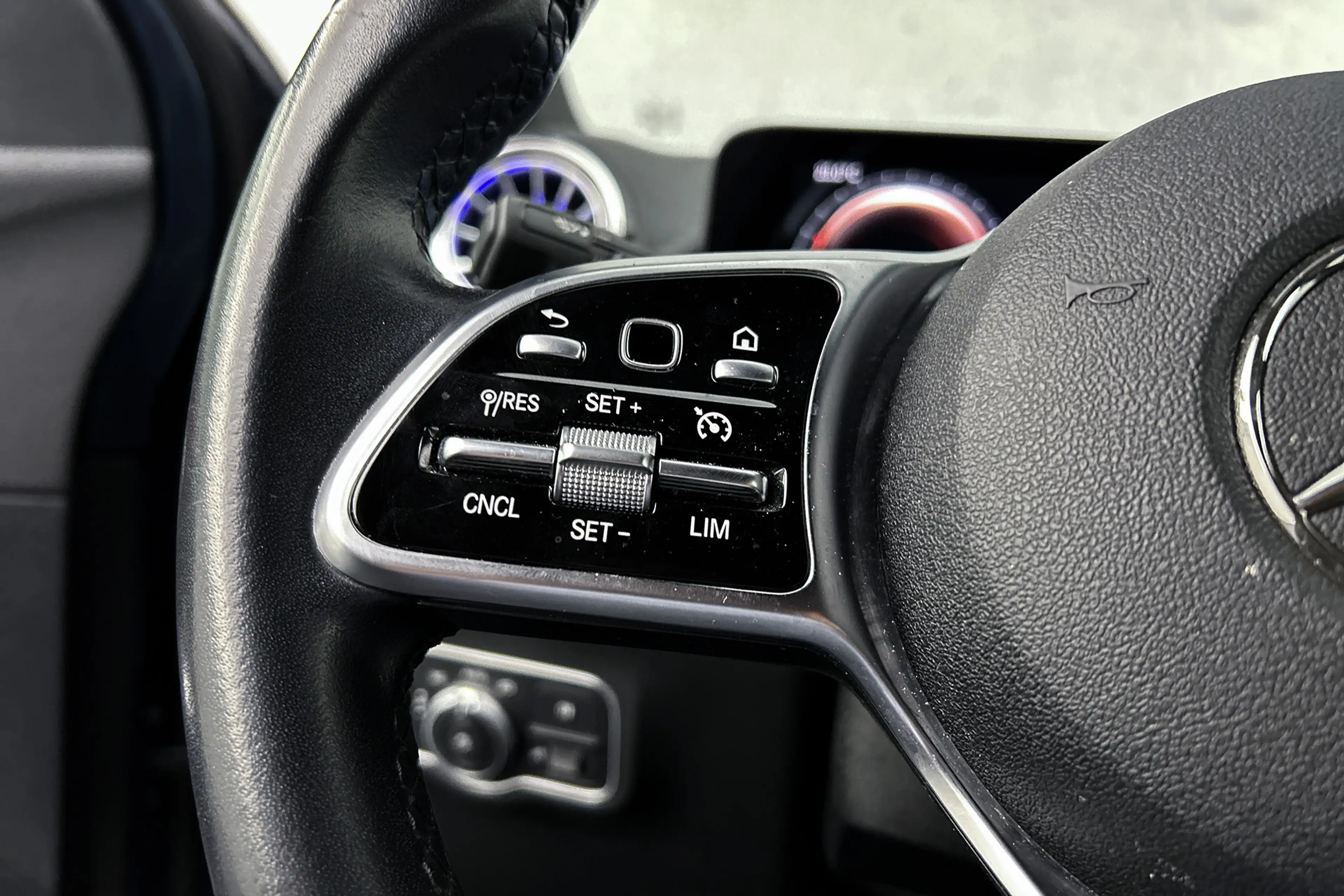 Mercedes-Benz EQA 250 Business Solution Luxury | Half lederen bekleding — photo 19