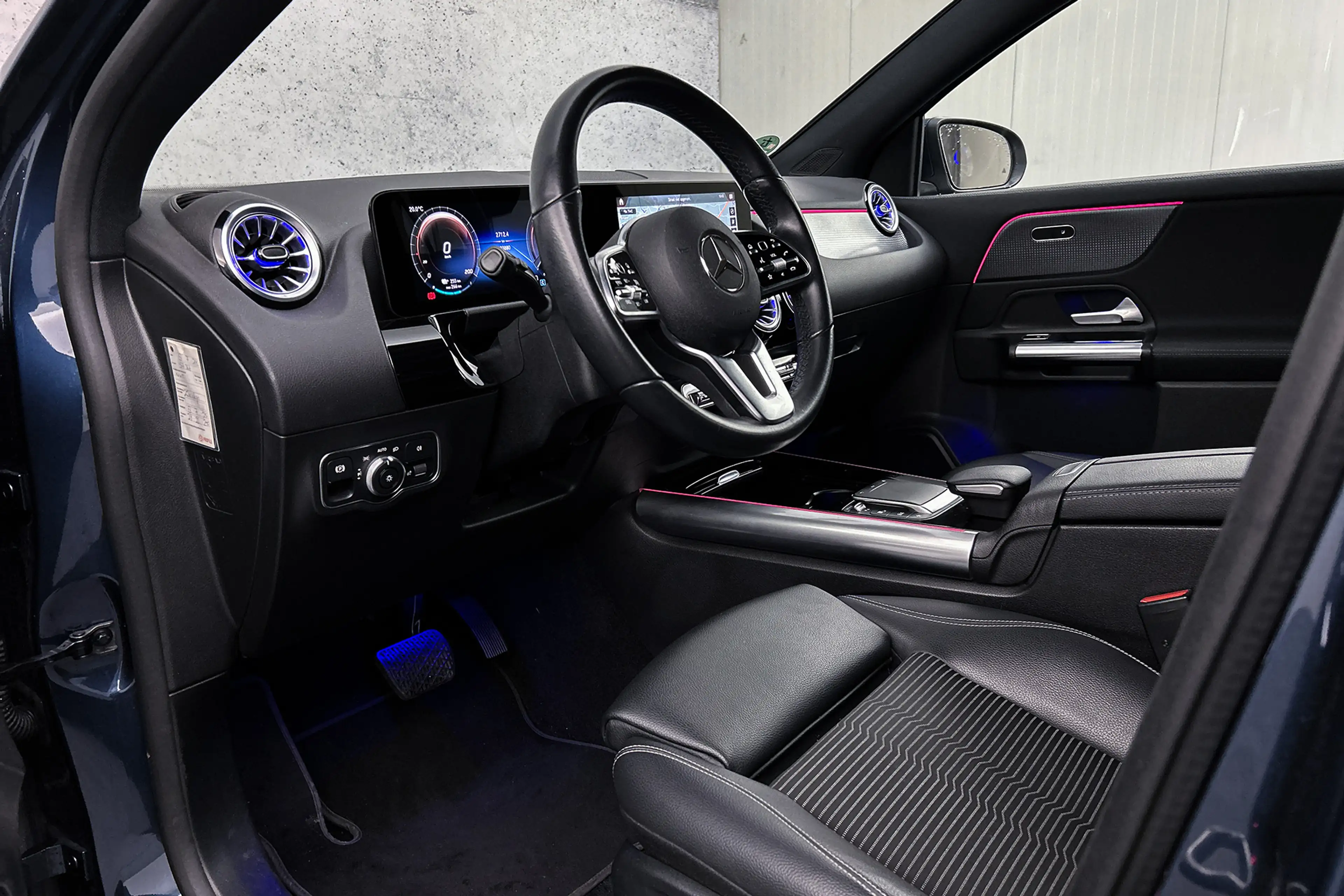 Mercedes-Benz EQA 250 Business Solution Luxury | Half lederen bekleding — photo 23