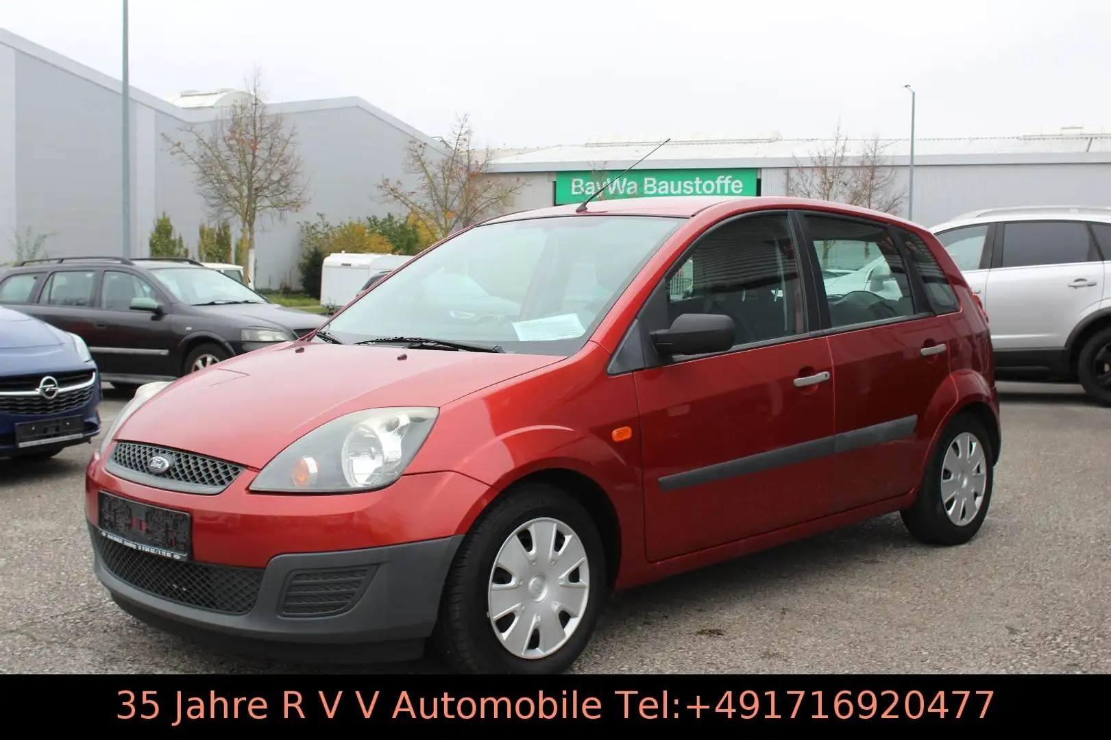 Ford Fiesta 1.3 Ambiente, Scheckheftgepflegt, 1.HD Rot - 1