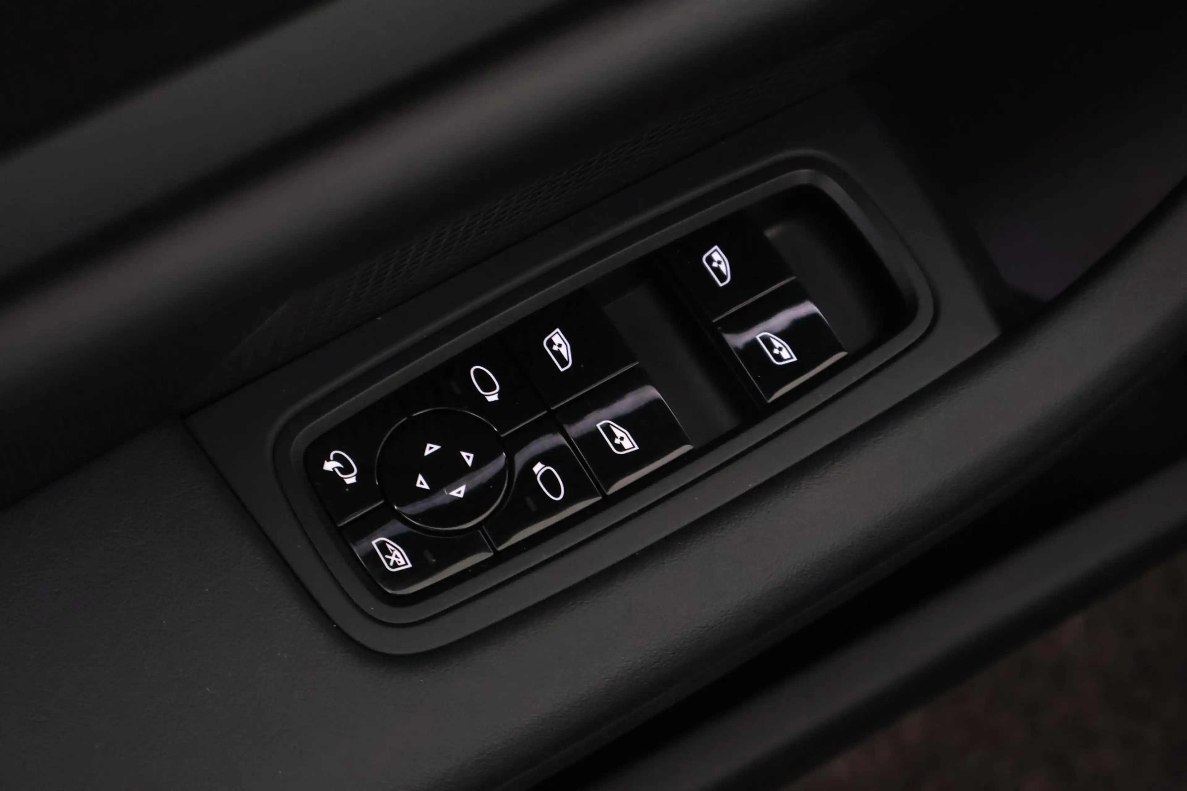 Porsche Taycan 4S Performance 493pk 84 kWh 90% SOH Warmtepomp Spo — photo 18