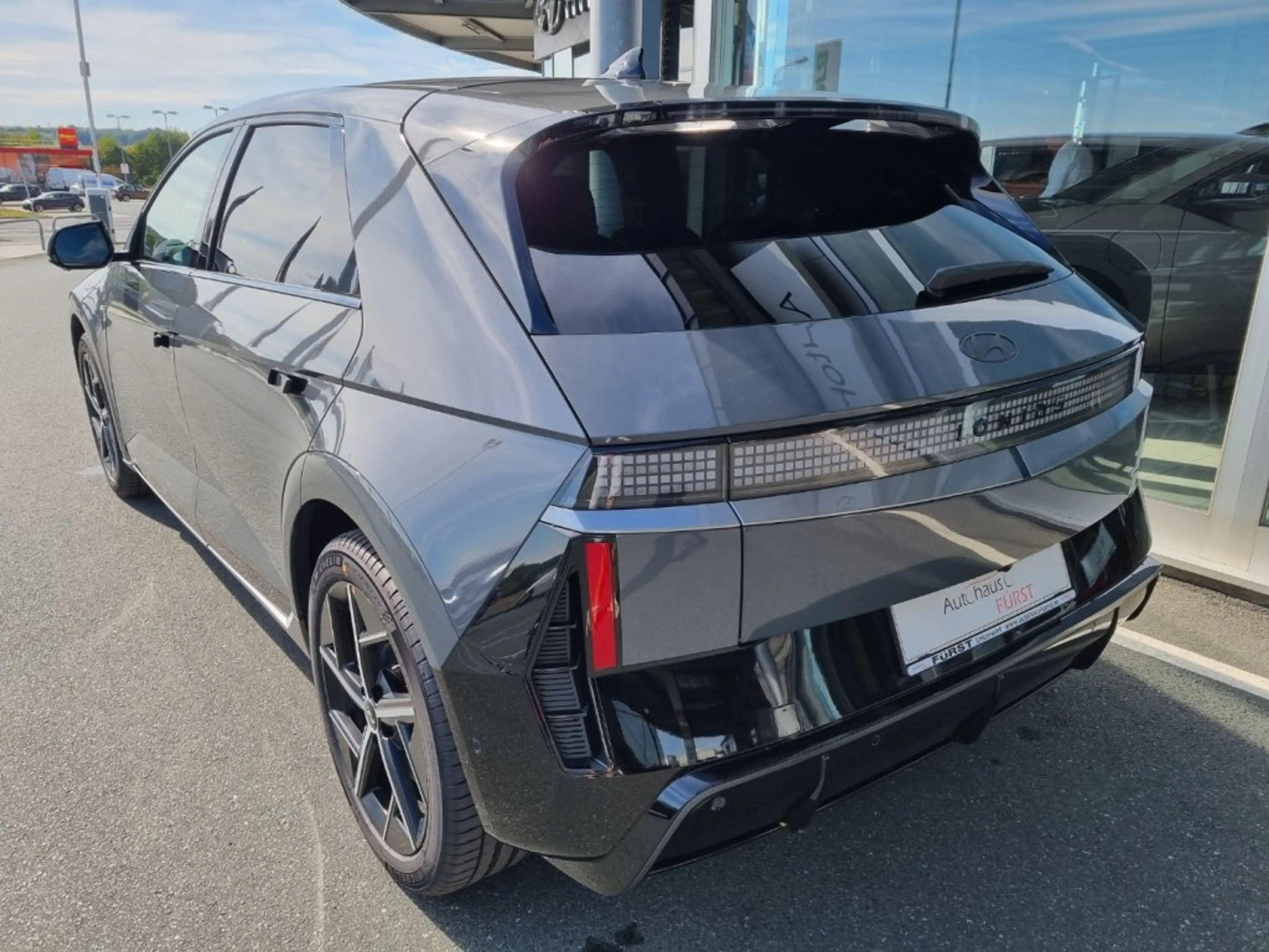 Hyundai IONIQ 5 N Line 84kWh 4WD i5l72 — photo 3