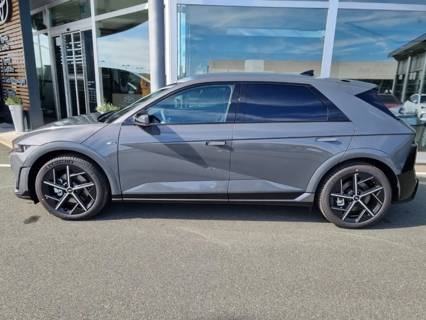 Hyundai IONIQ 5 N Line 84kWh 4WD i5l72 Grau - 2