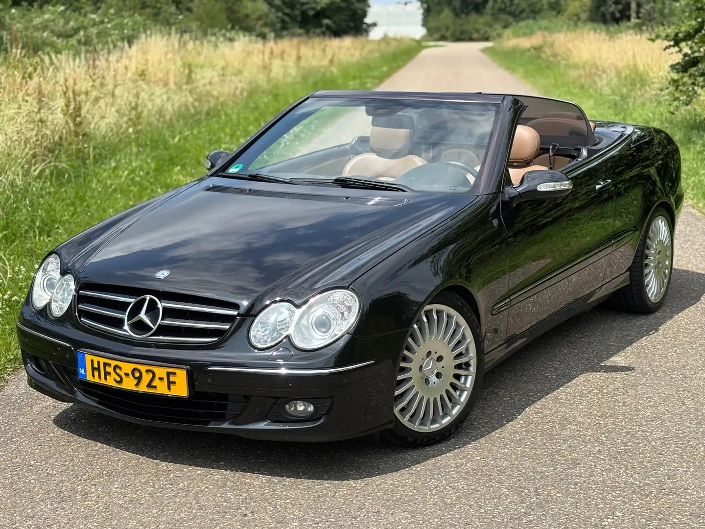 Mercedes-Benz CLK 350 Cabrio Avantgarde Aut/Navi/Leder/Pdc/Acc Schwarz - 1