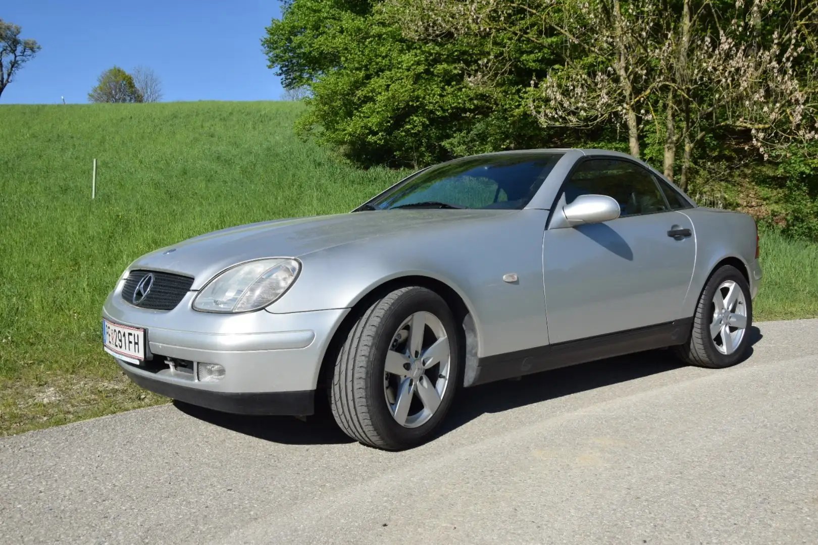 Mercedes-Benz SLK 200 Silber - 1